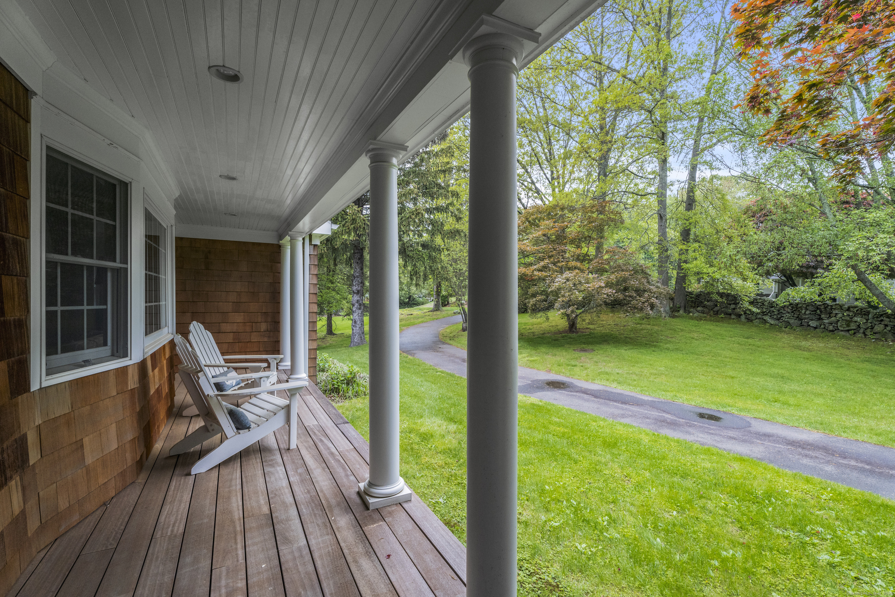 27 Blue Ribbon Drive