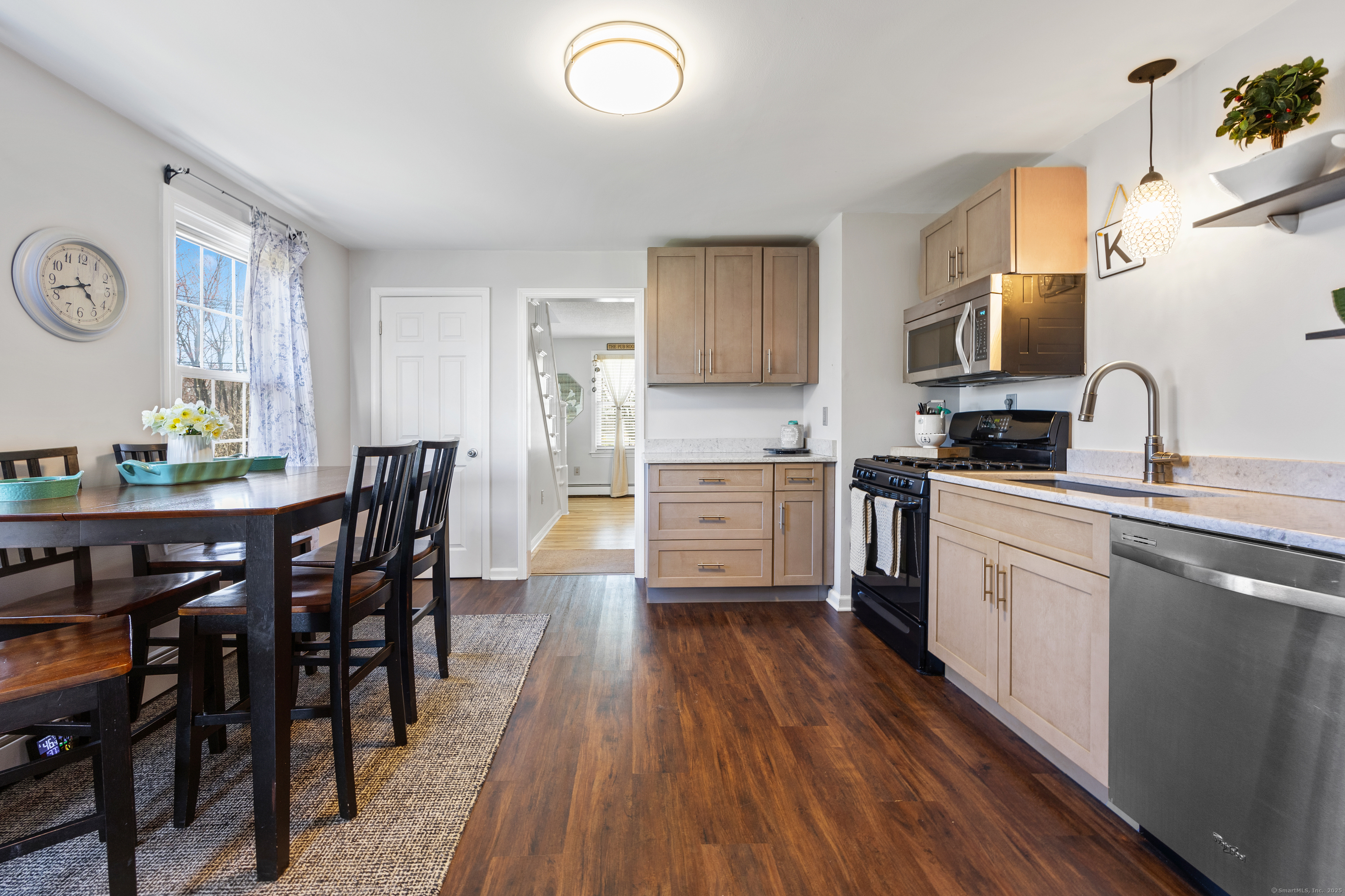 700 Buckingham Street