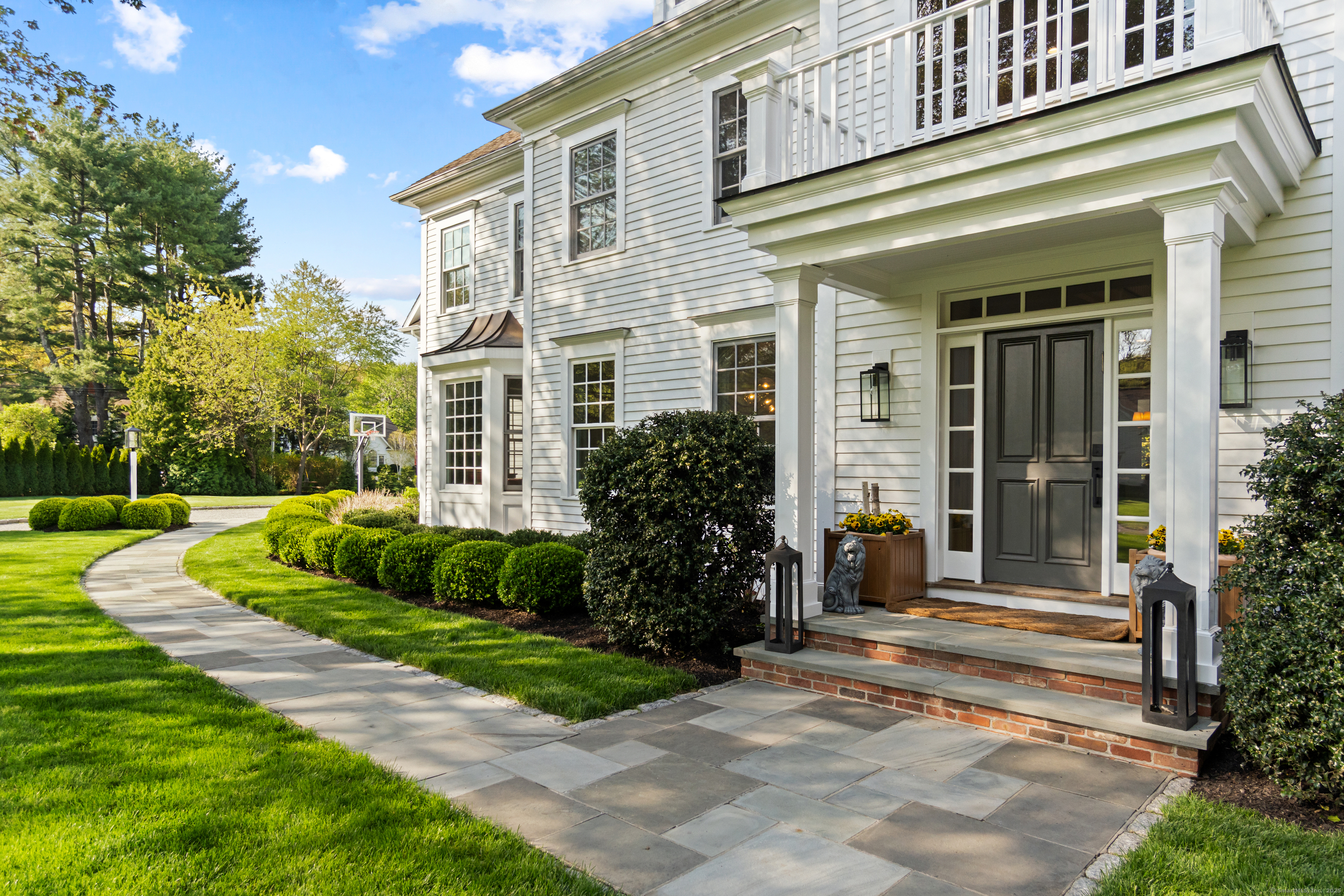 4 Silver Brook Road
