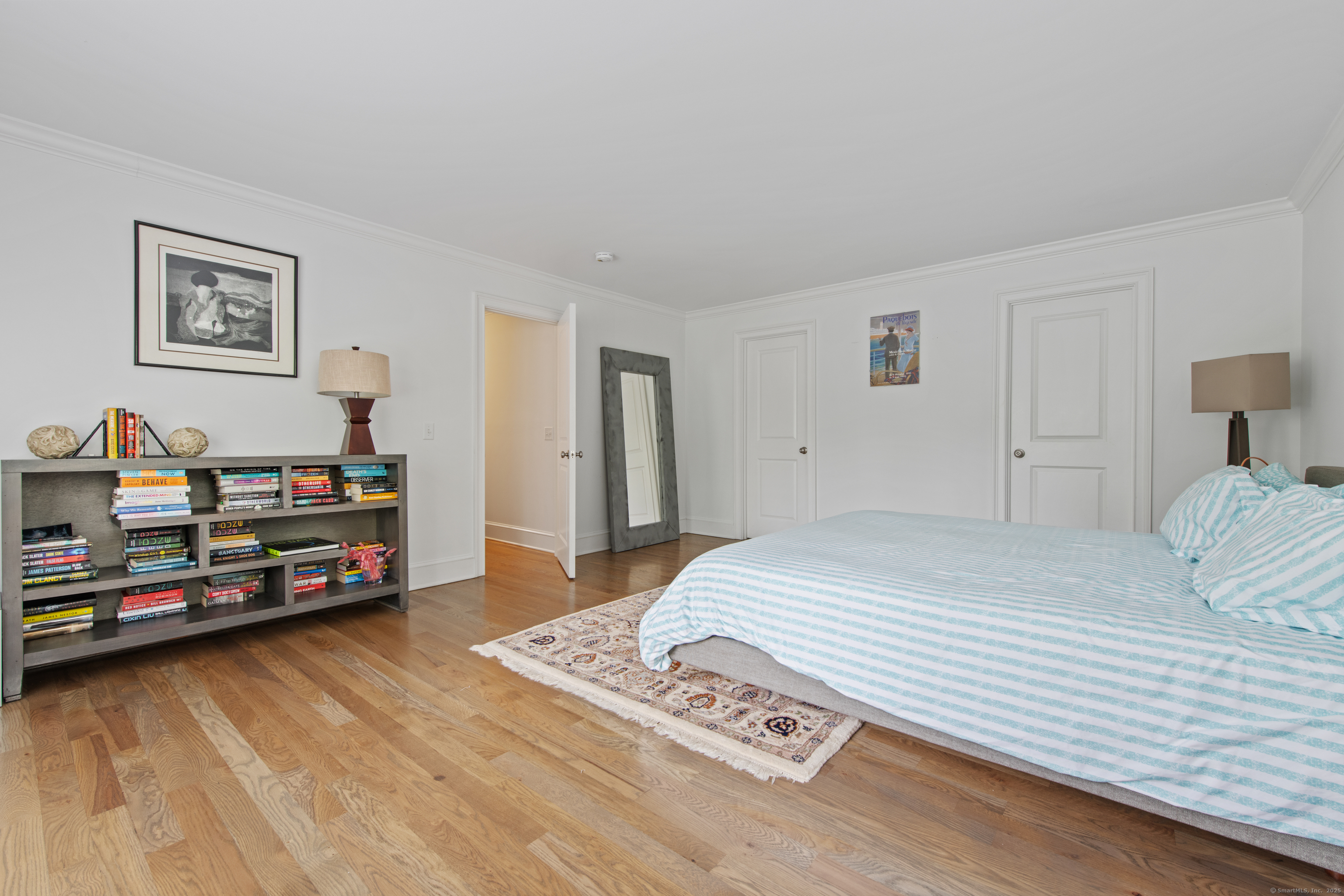 187 Compo Road South