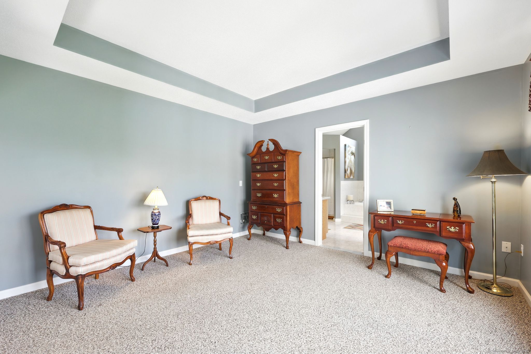 7 Brook Wood Court