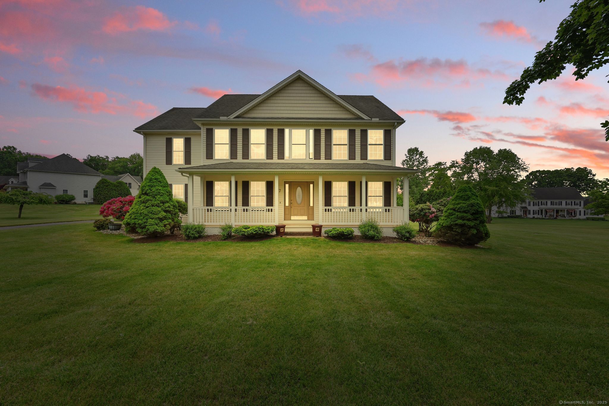 7 Brook Wood Court