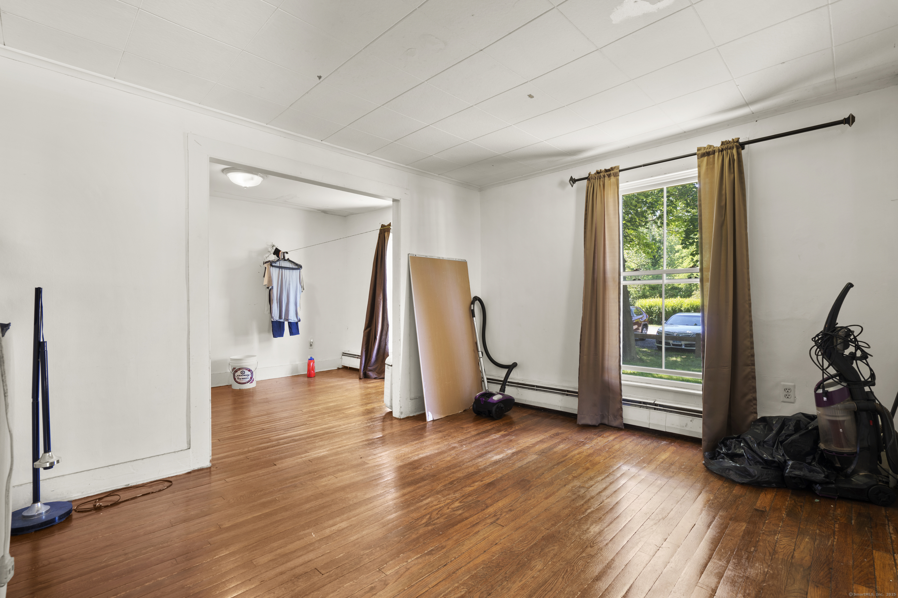 1701 Farmington Avenue