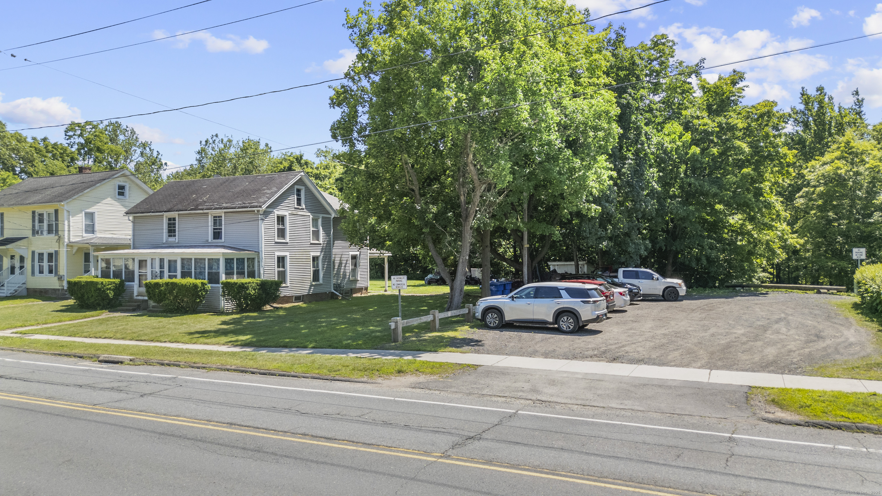 1701 Farmington Avenue