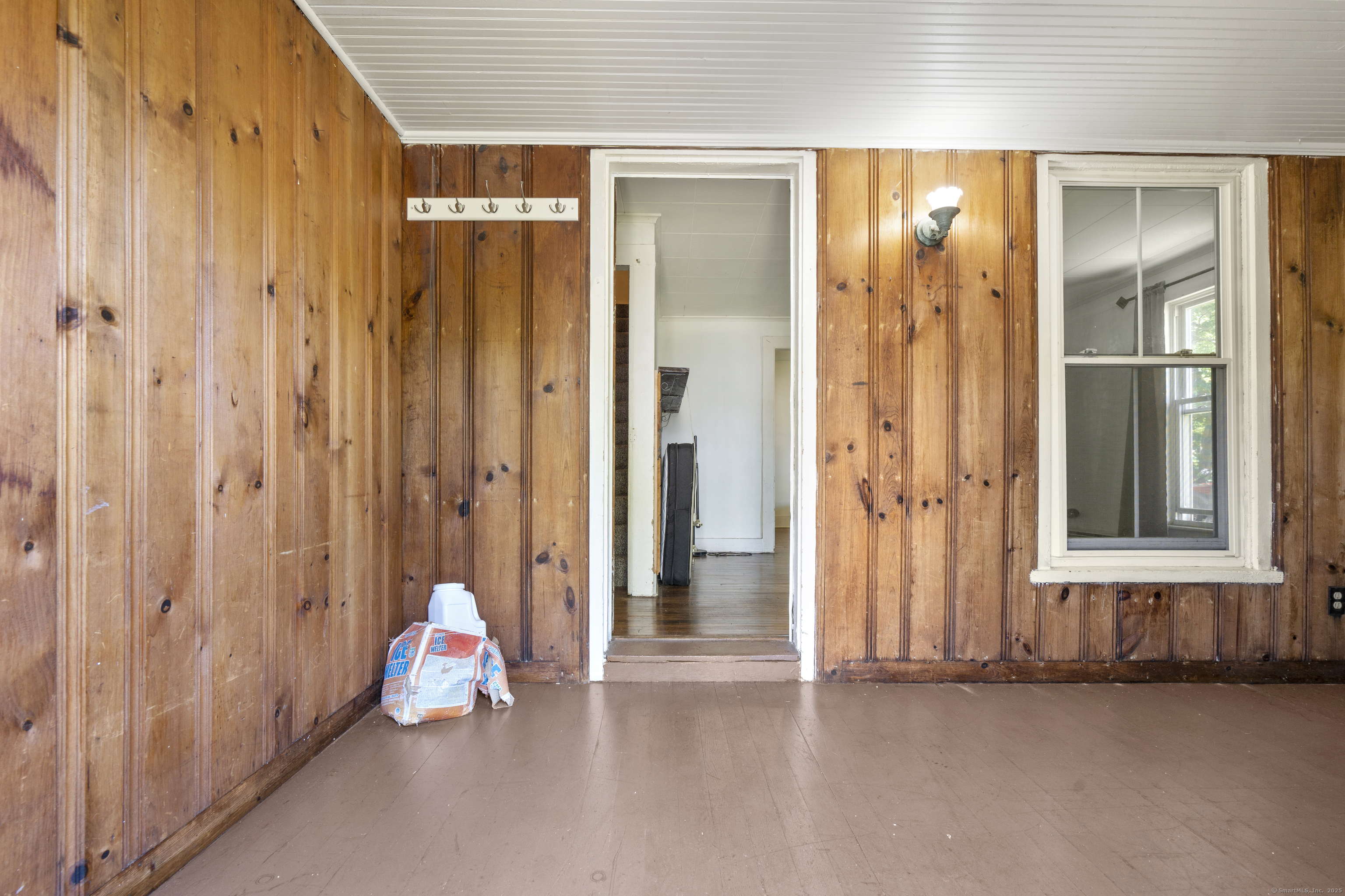 1701 Farmington Avenue