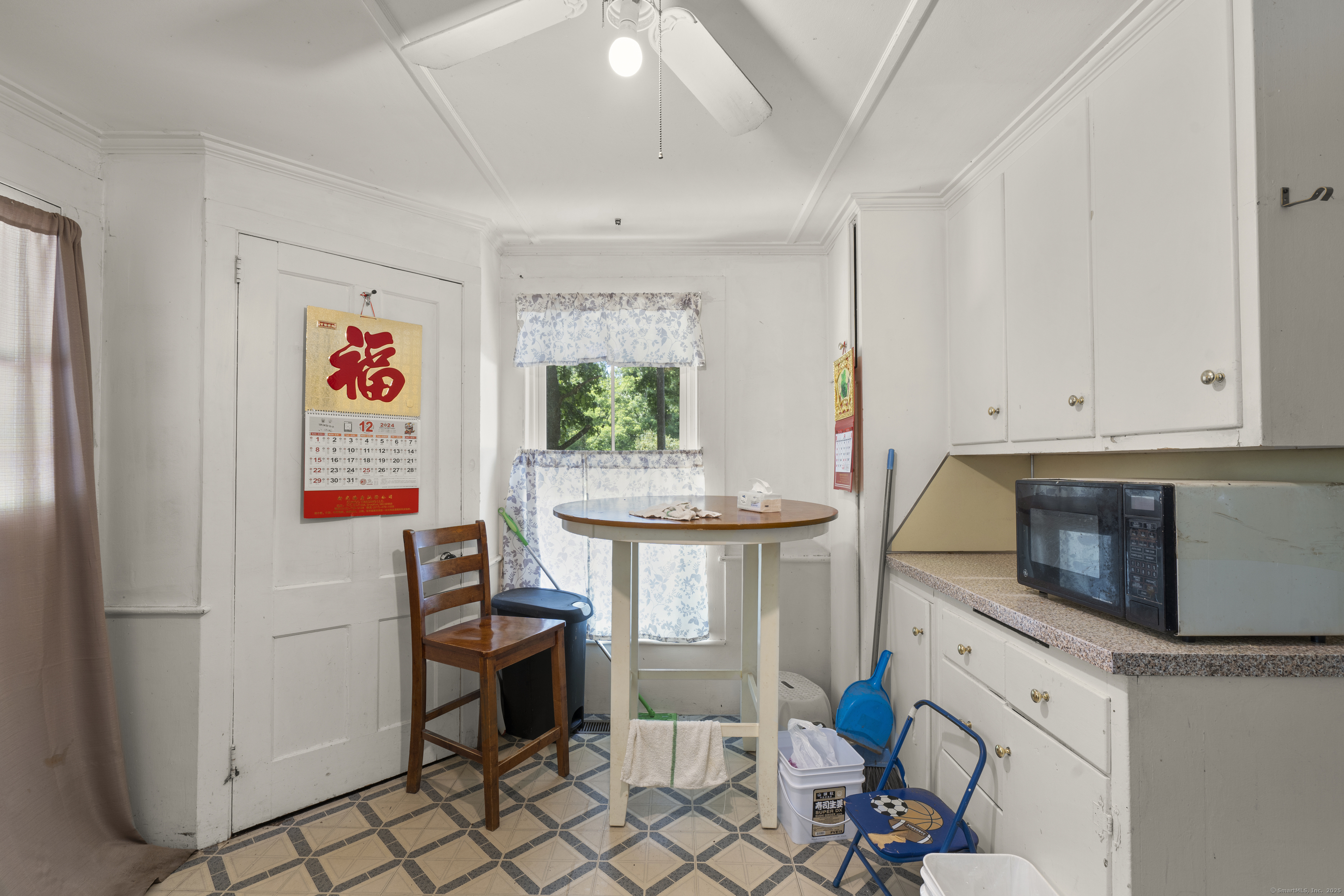 1701 Farmington Avenue