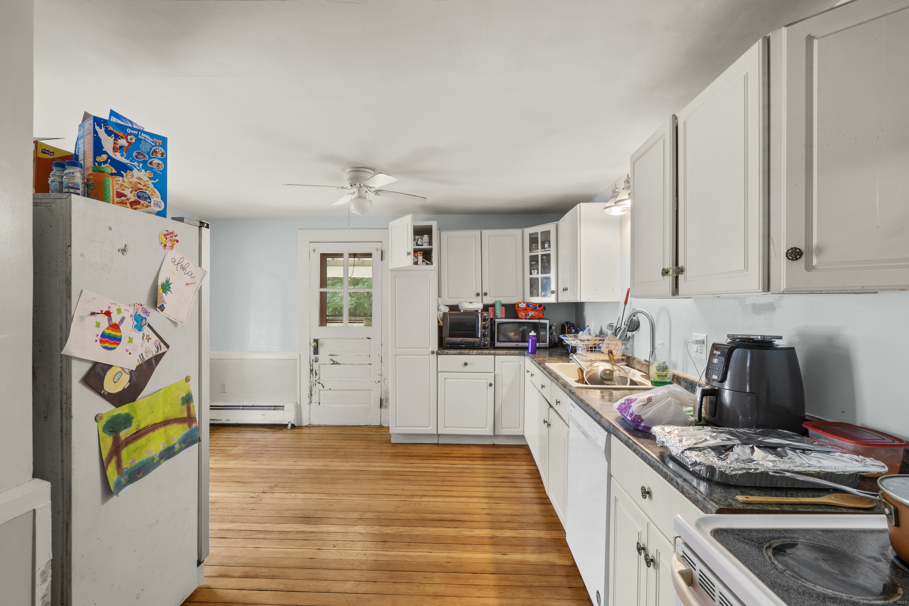 1701 Farmington Avenue