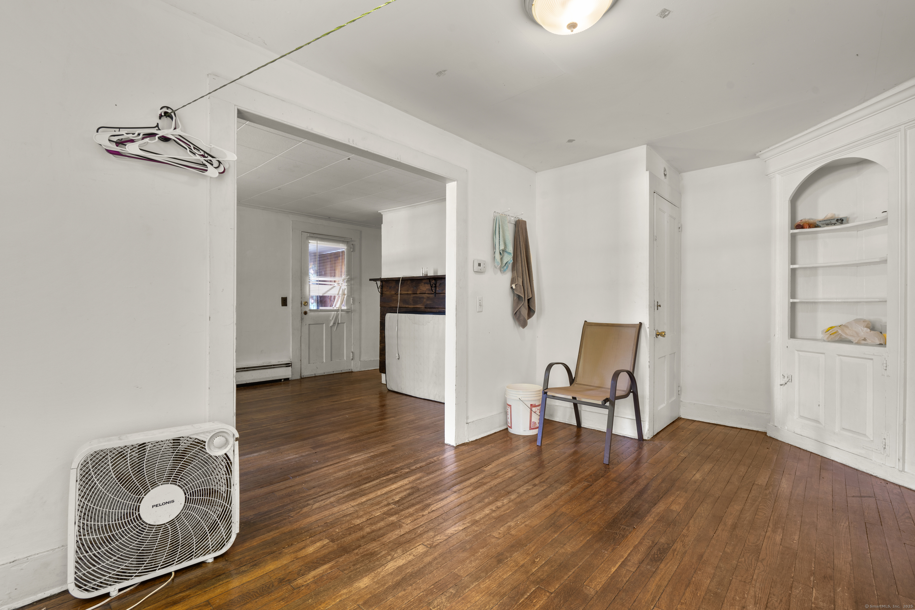 1701 Farmington Avenue