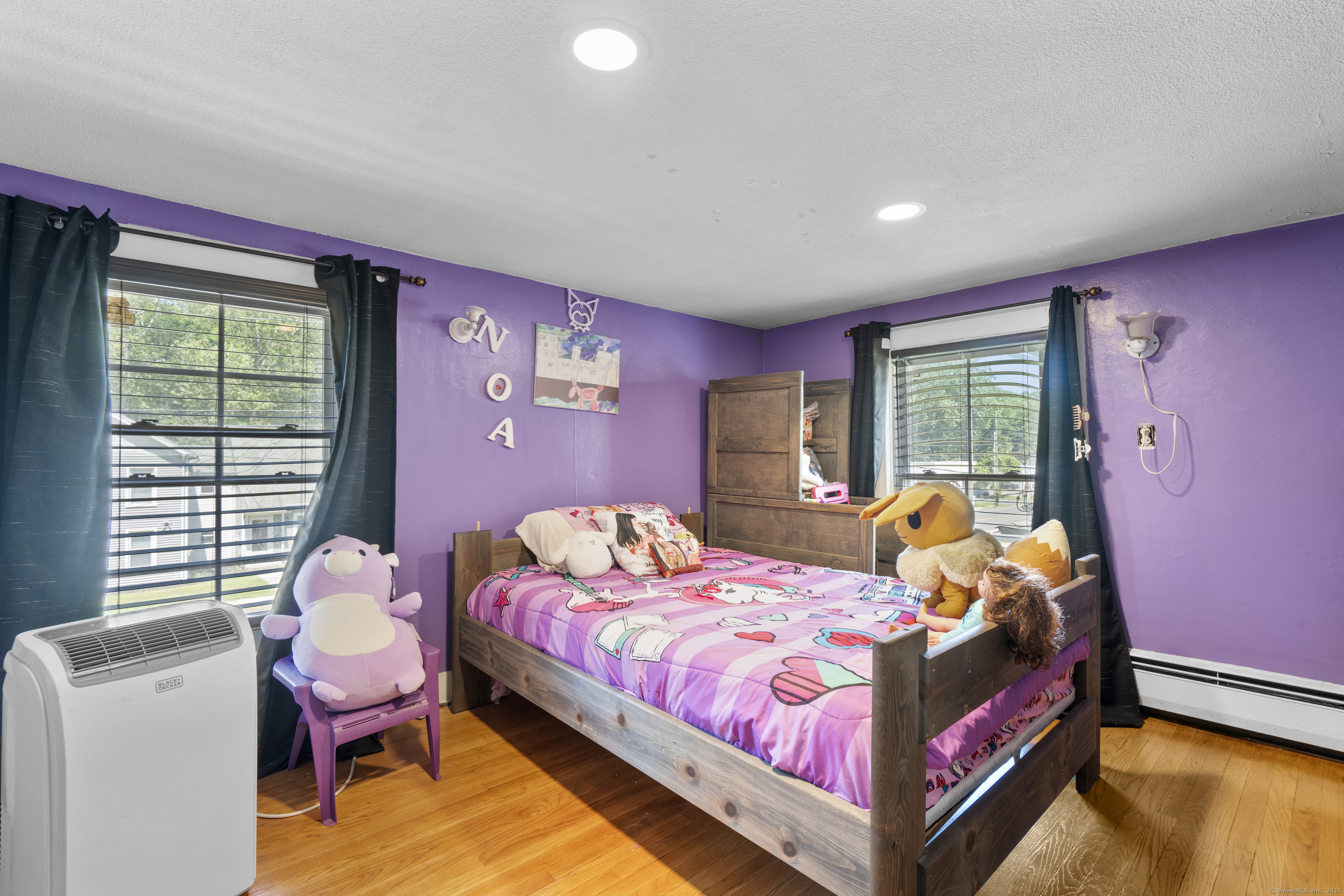 1701 Farmington Avenue