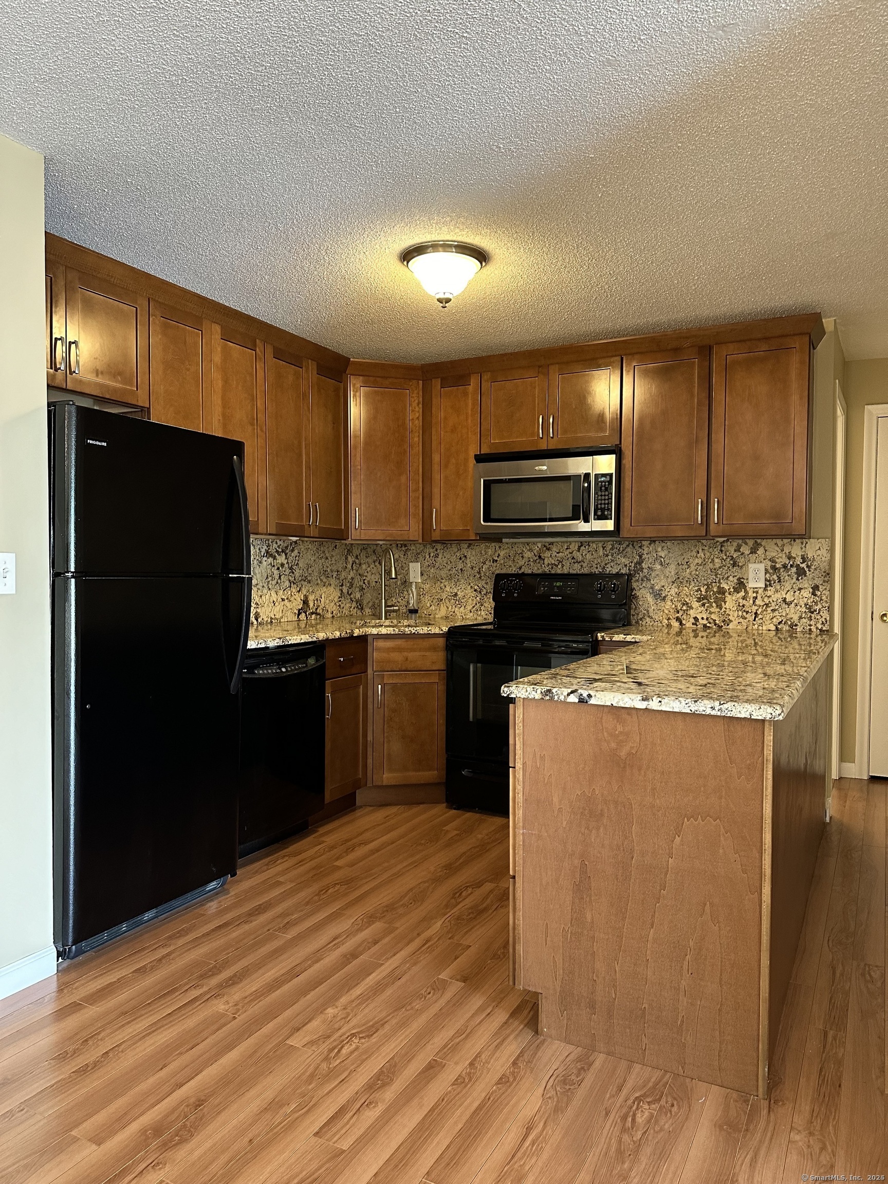 2422 Harbor View Drive 2422