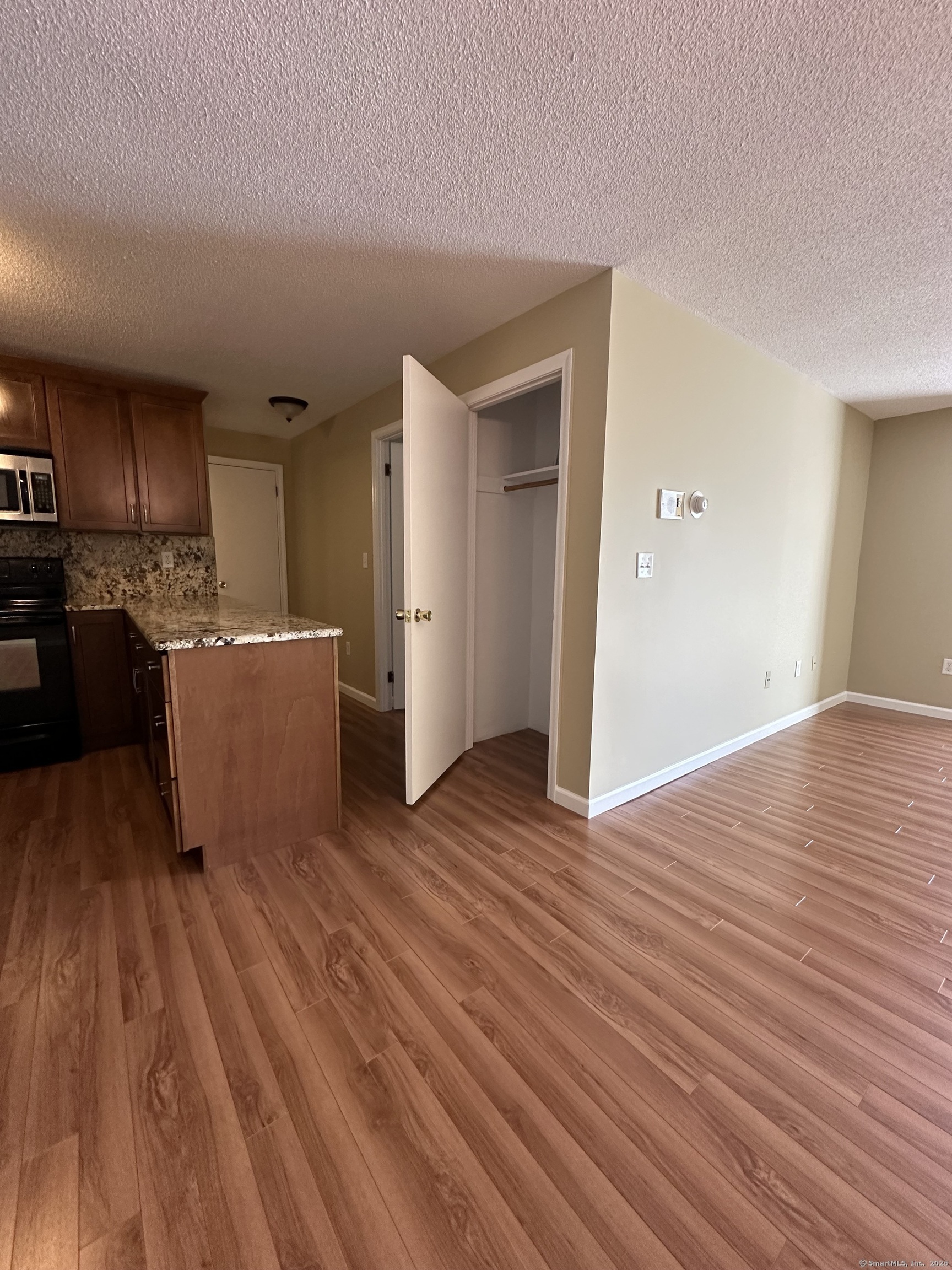 2422 Harbor View Drive 2422