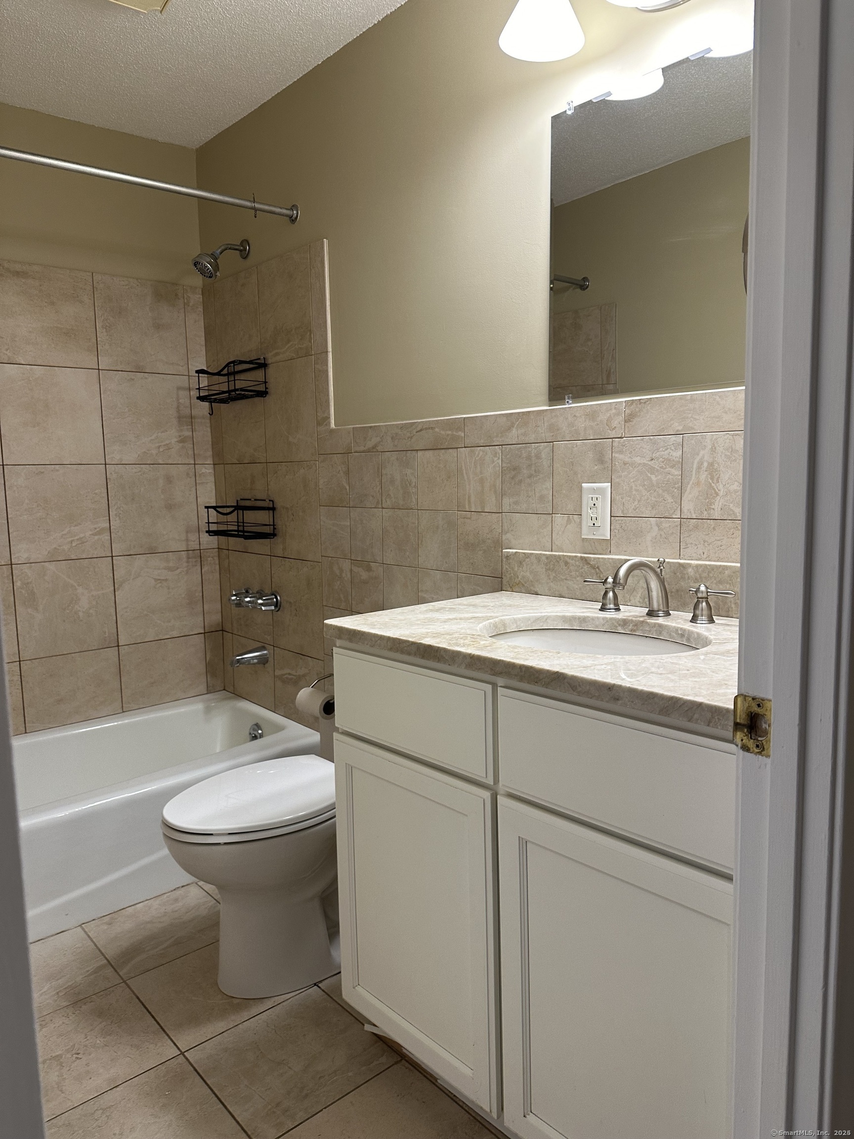 2422 Harbor View Drive 2422