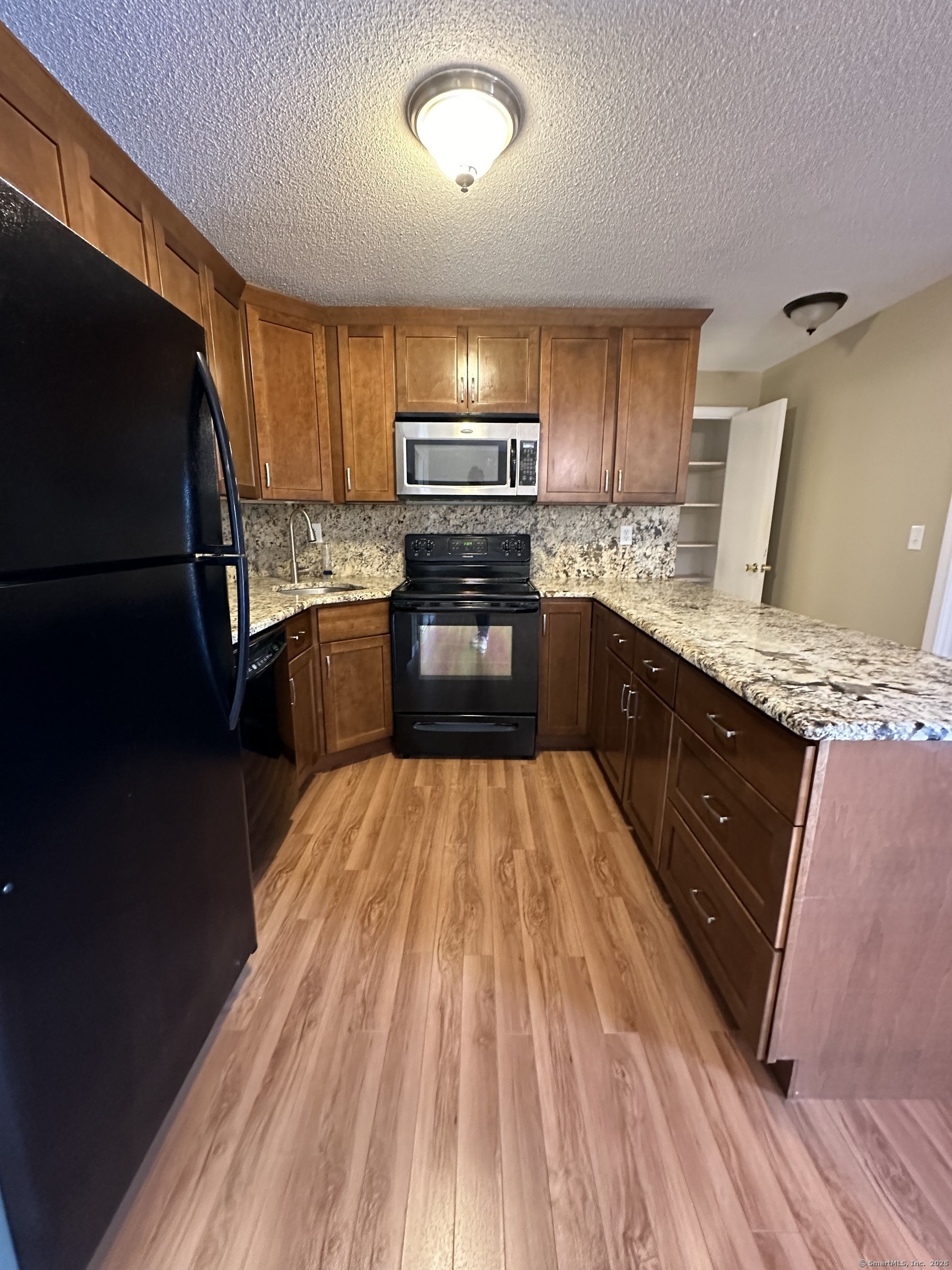 2422 Harbor View Drive 2422