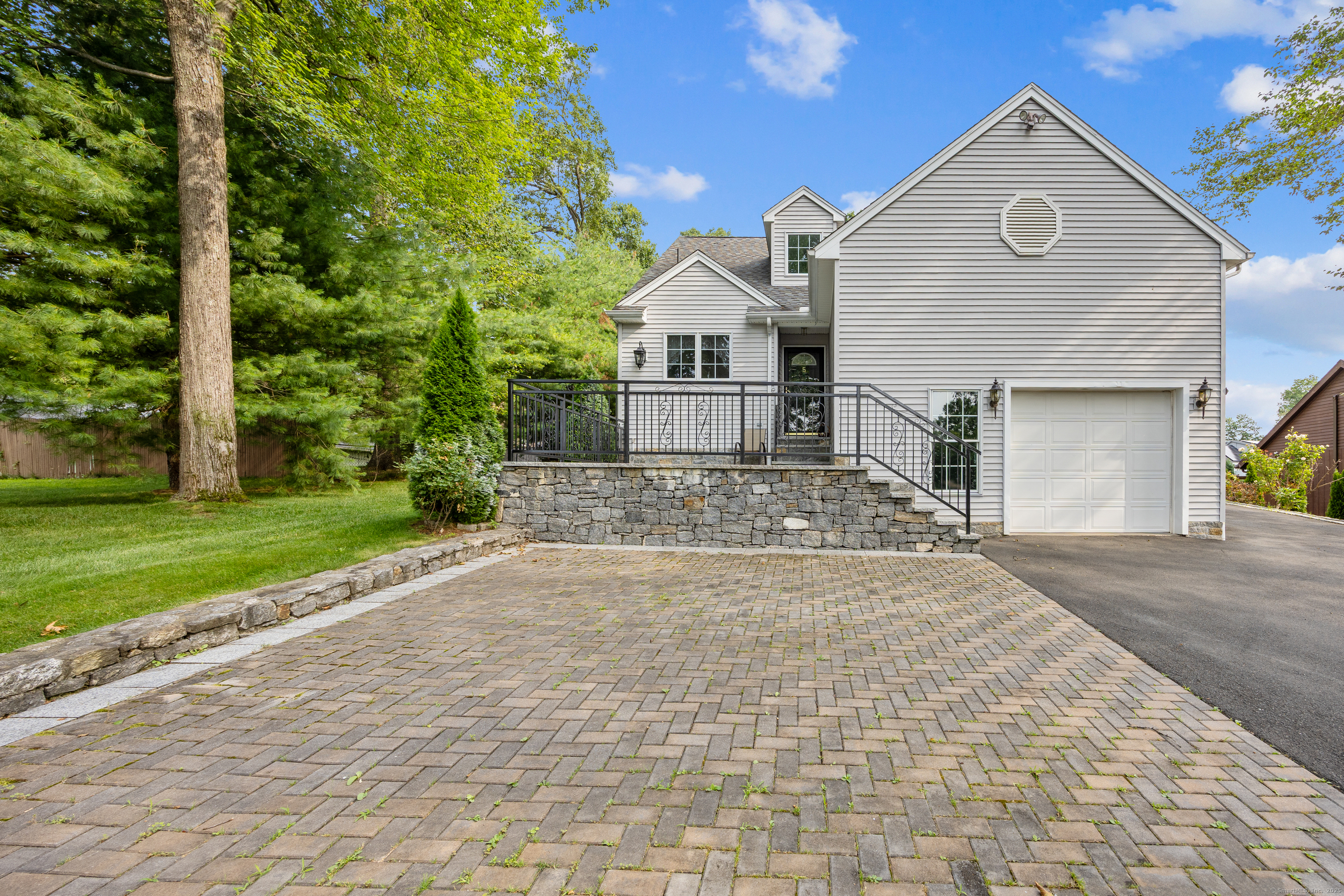 5 Peach Orchard Hill
