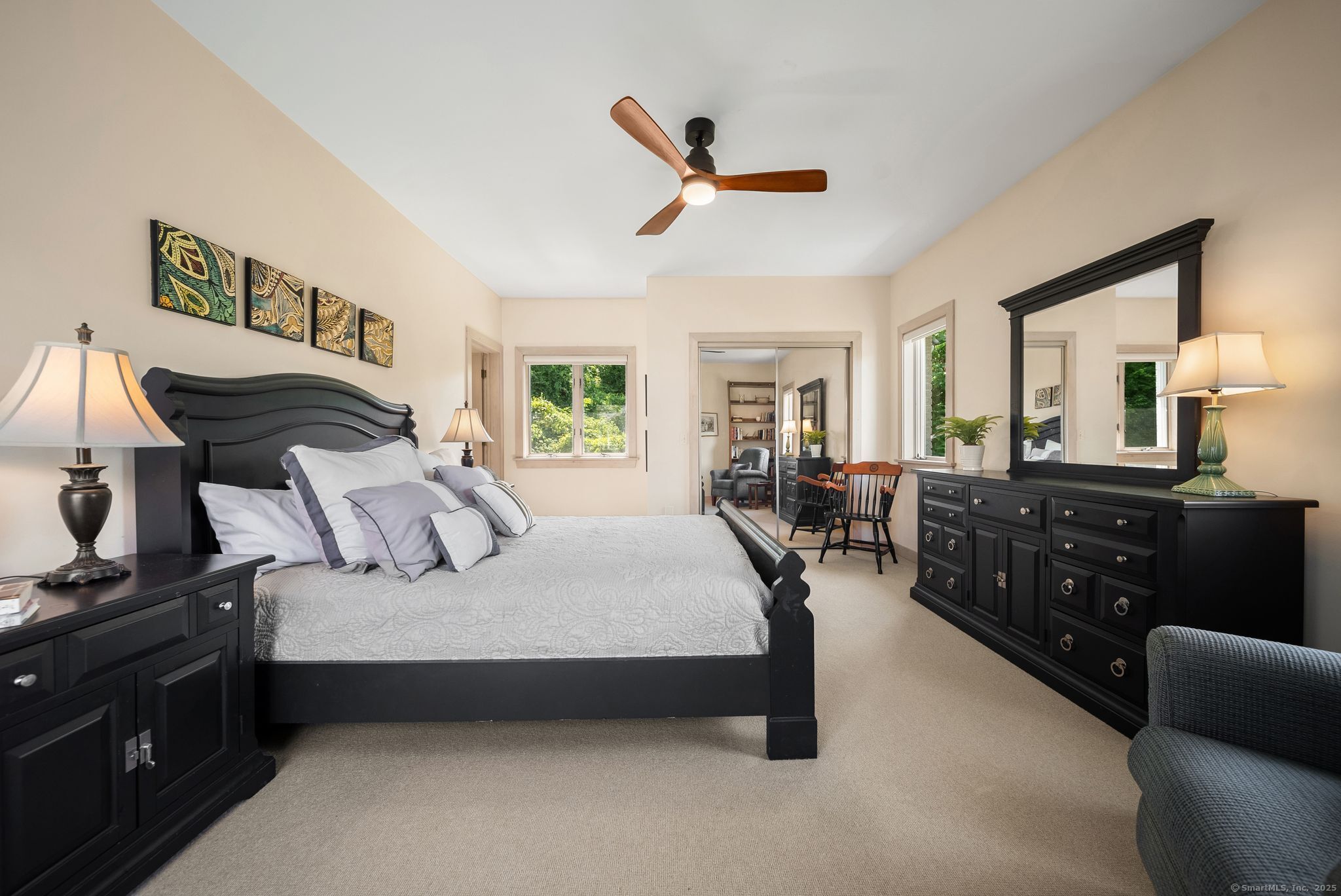 1253 Mapleton Avenue