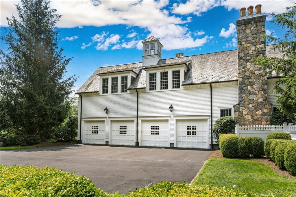 62 Summersweet Lane