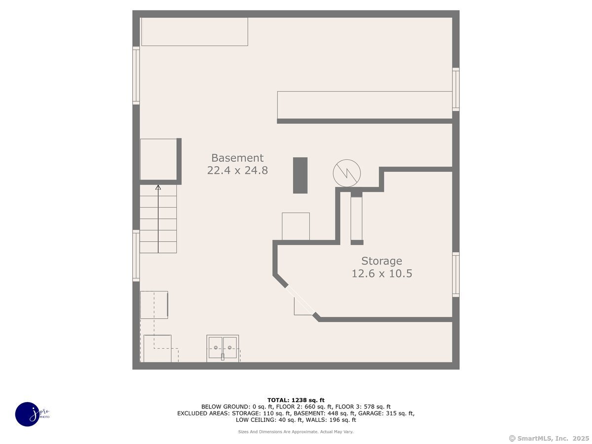 122 Carpenter Avenue