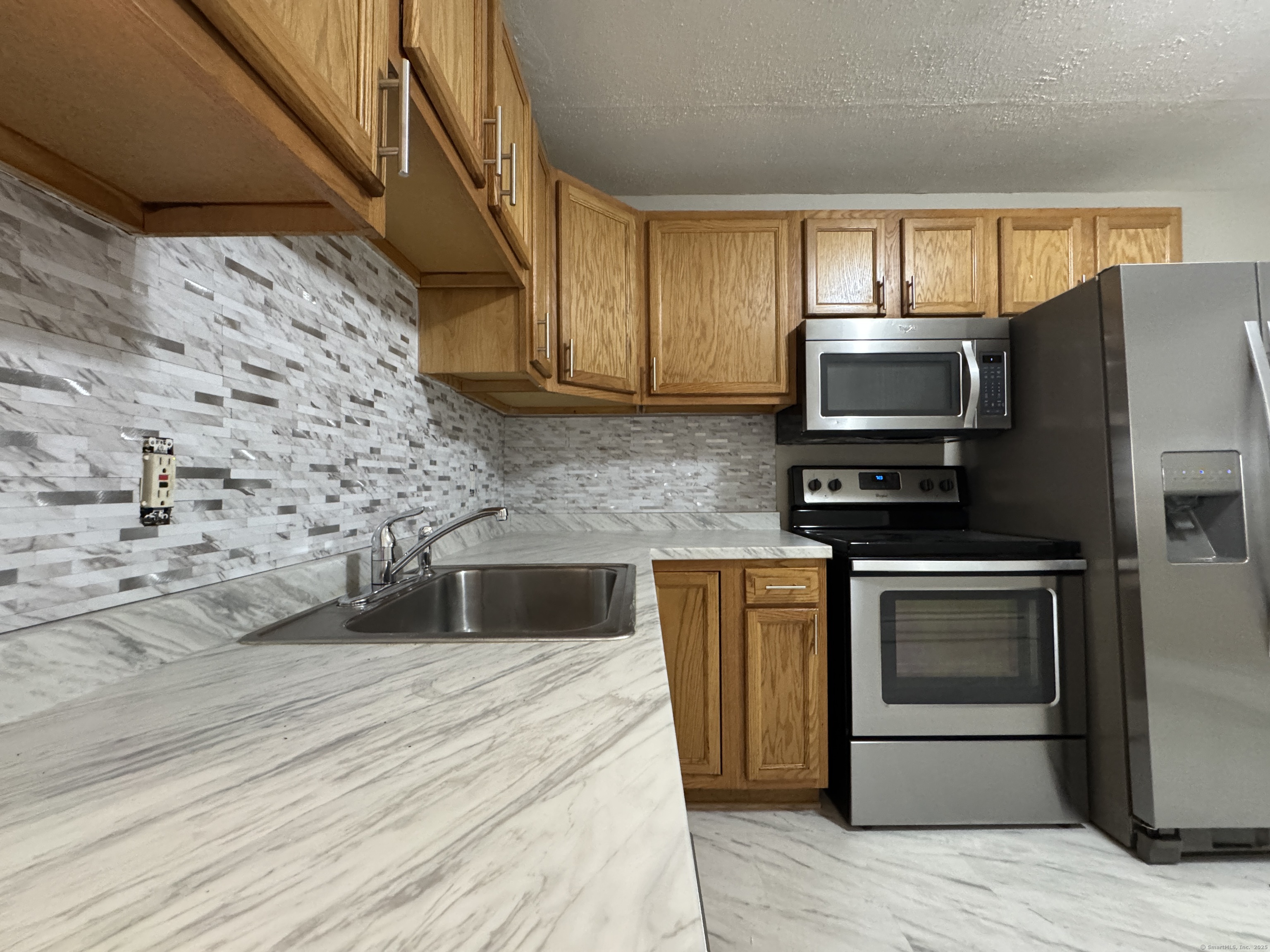 197 Potuccos Ring Road Apt 2