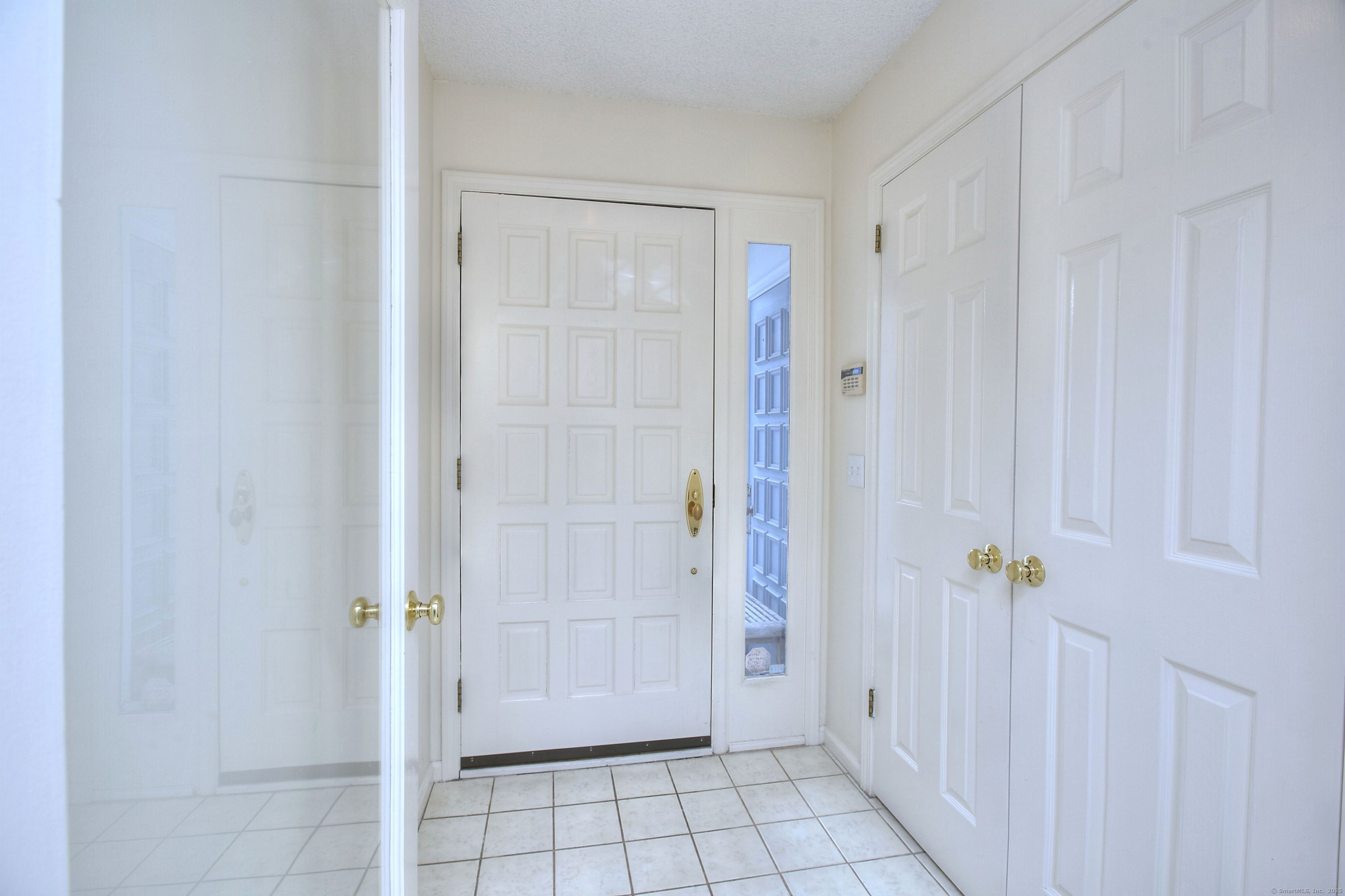220 Lansdowne 220