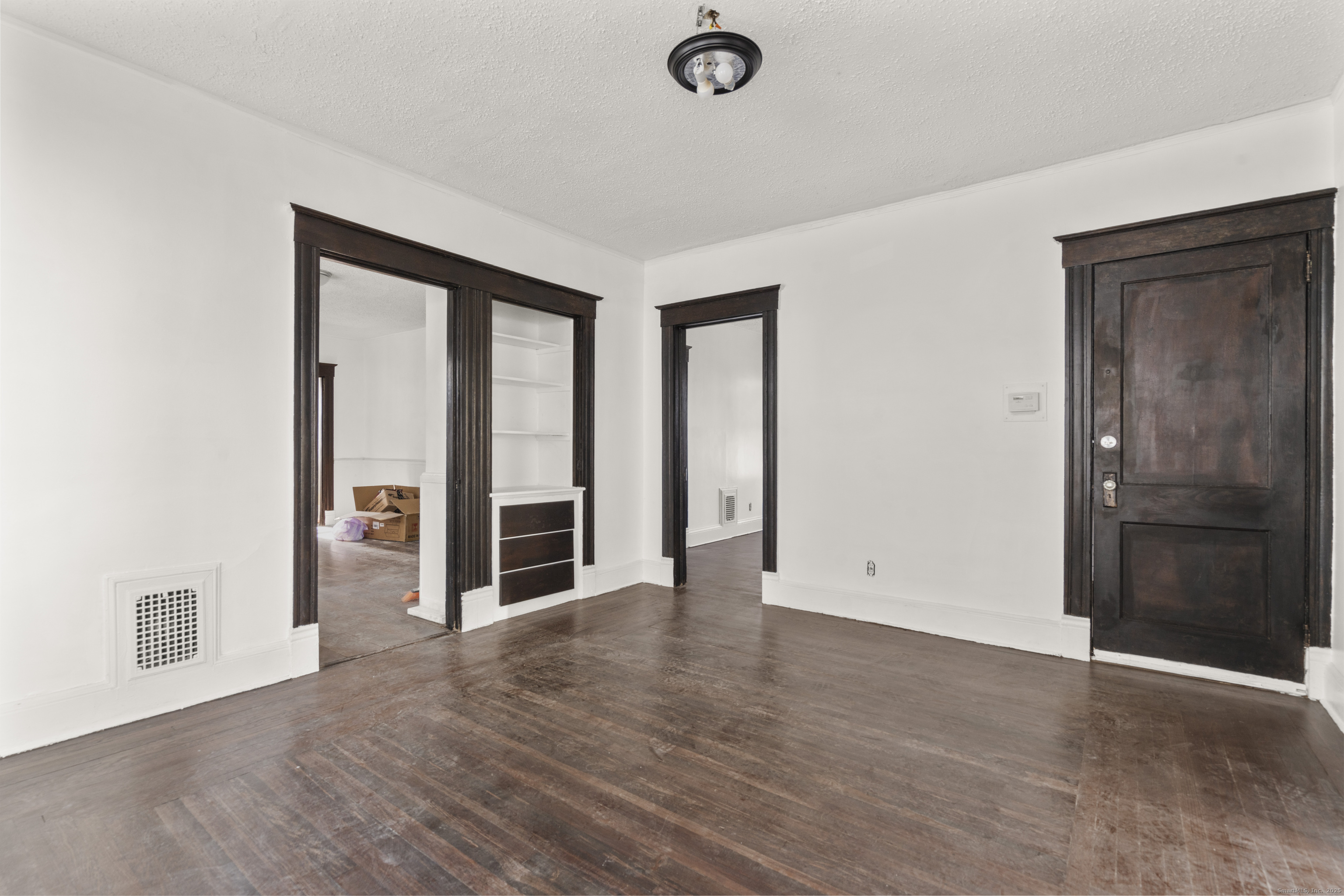 100 Shuttle Meadow Avenue