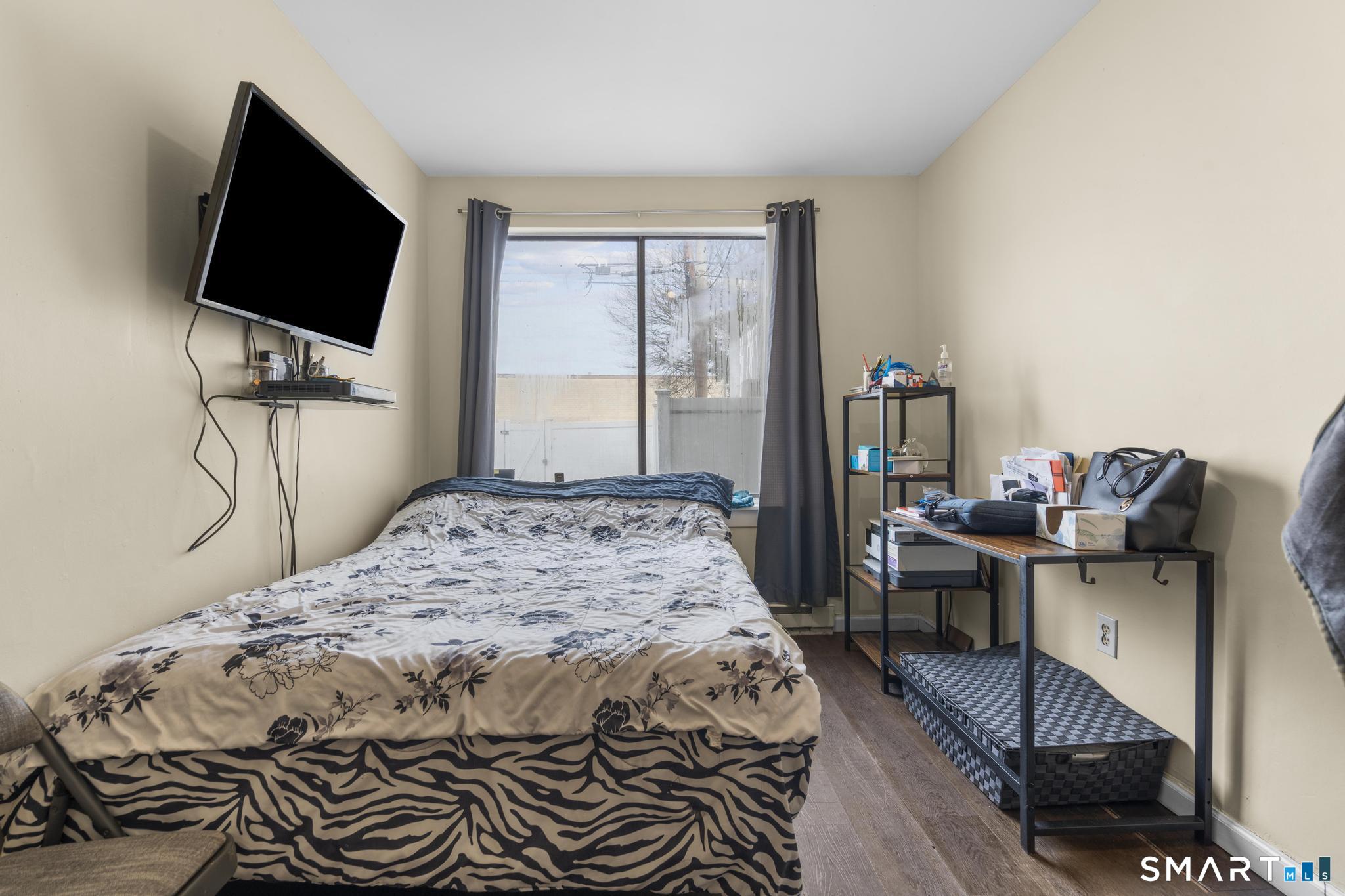 84 Taylor Avenue APT 1