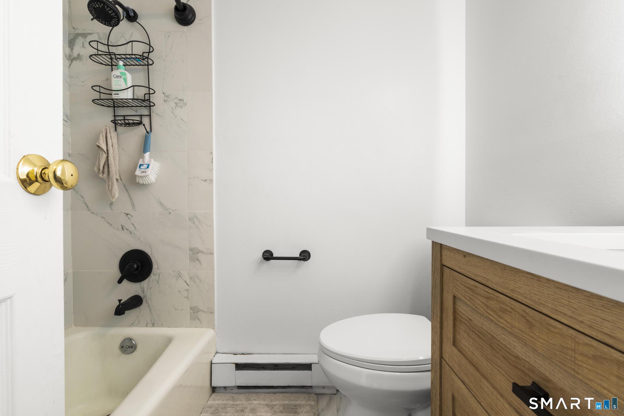 84 Taylor Avenue APT 1