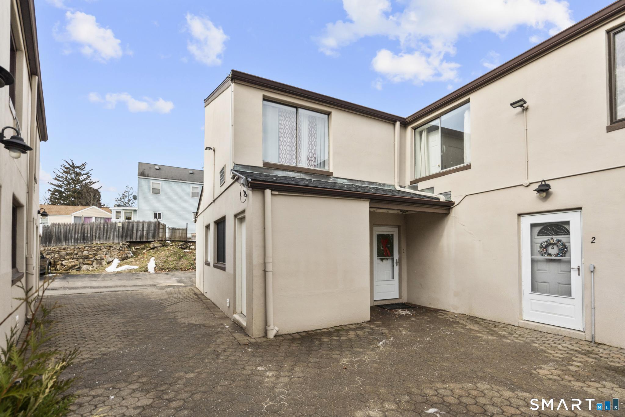 84 Taylor Avenue APT 1