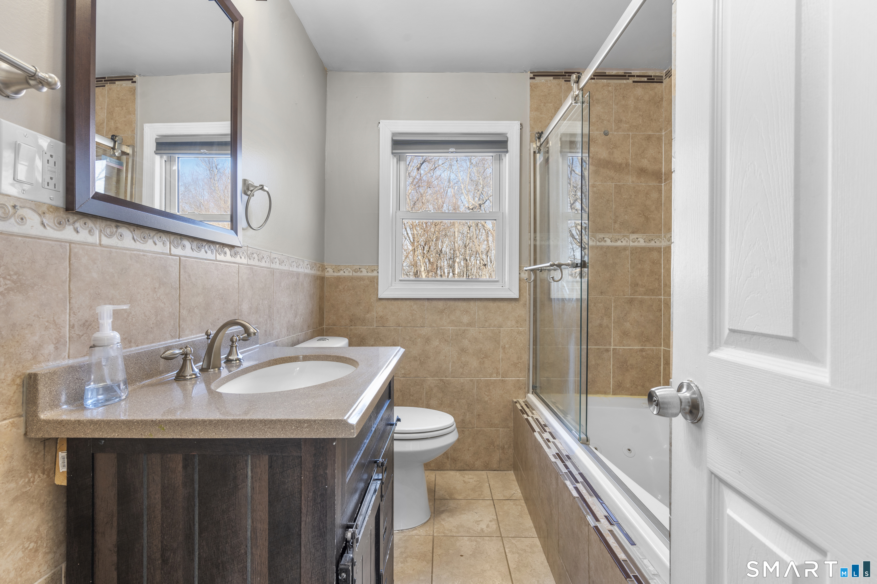 80 Overlook Avenue