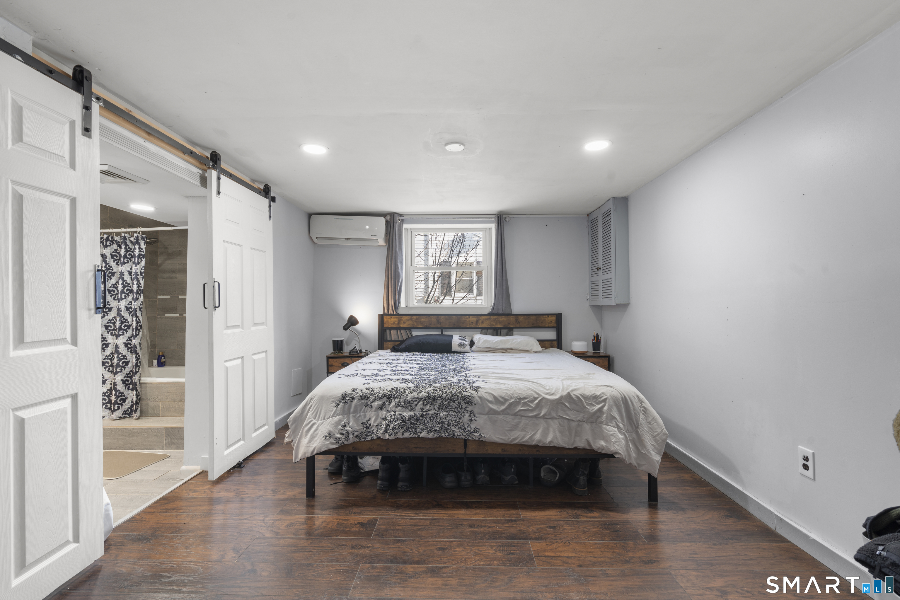 80 Overlook Avenue