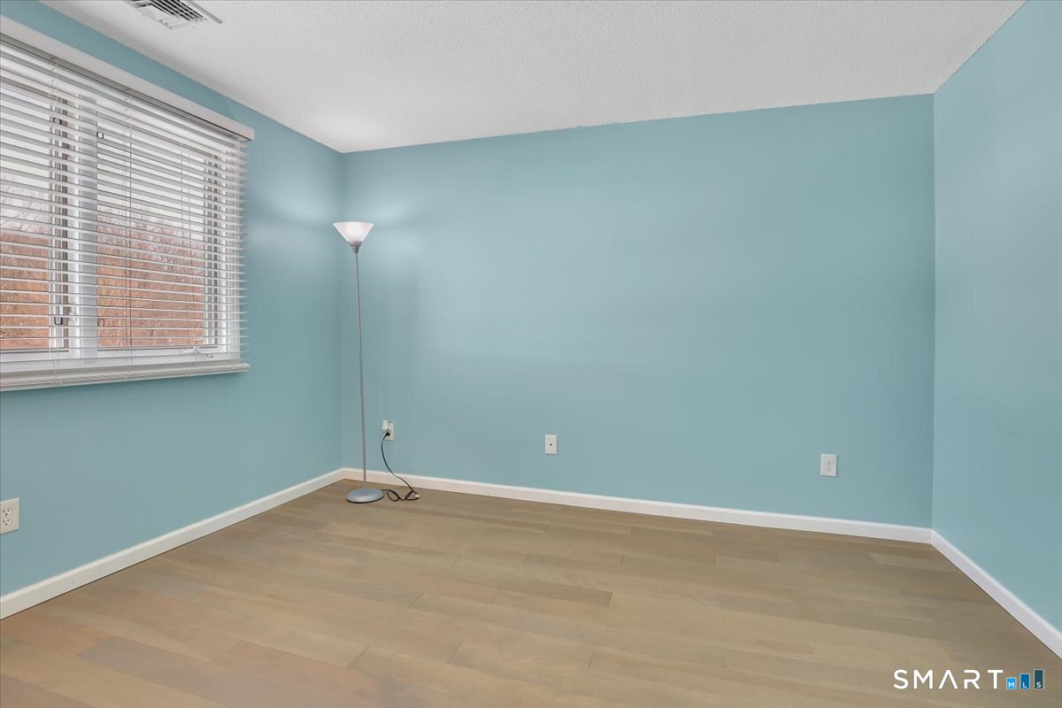 55 Cortland Way 55