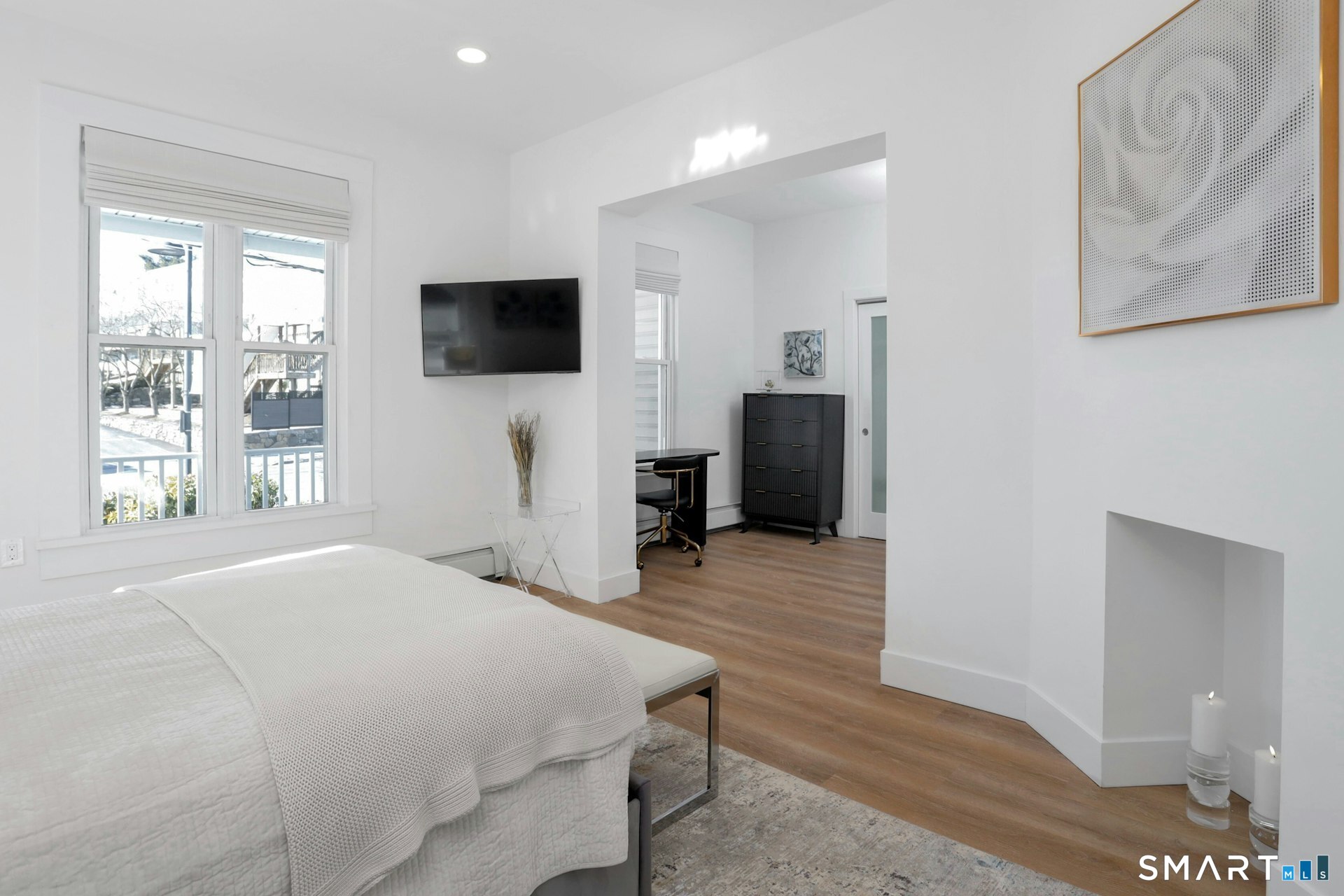 225 Washington Boulevard