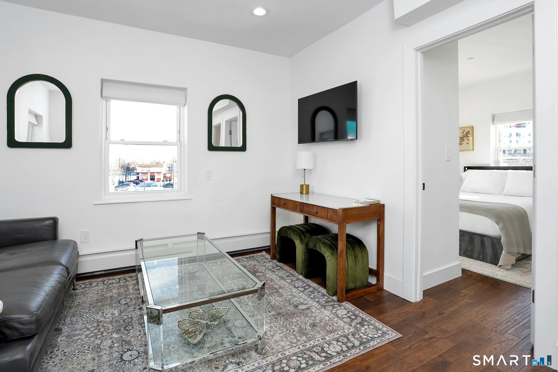 225 Washington Boulevard