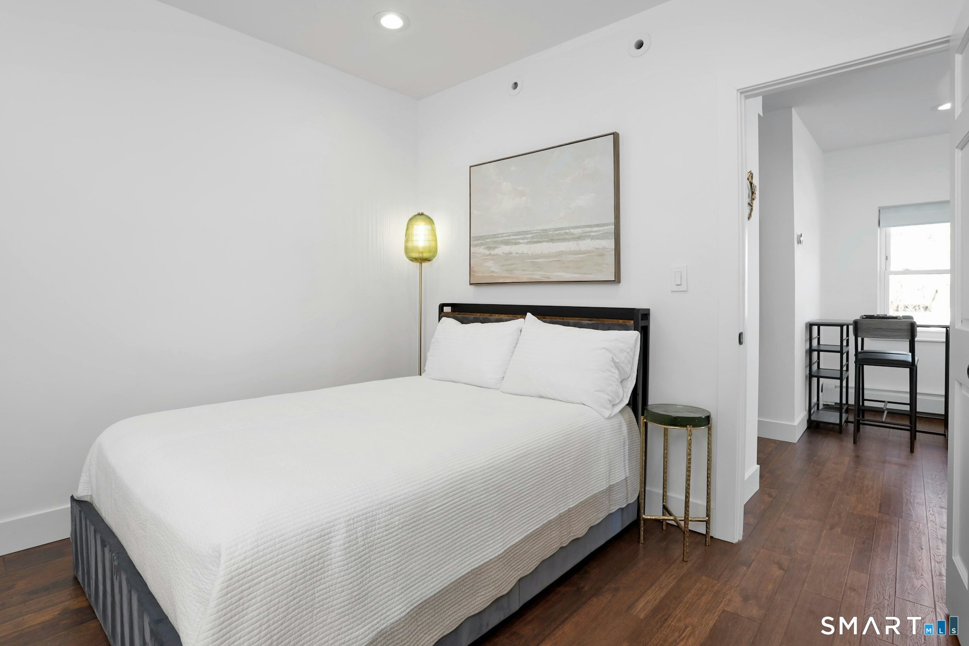 225 Washington Boulevard