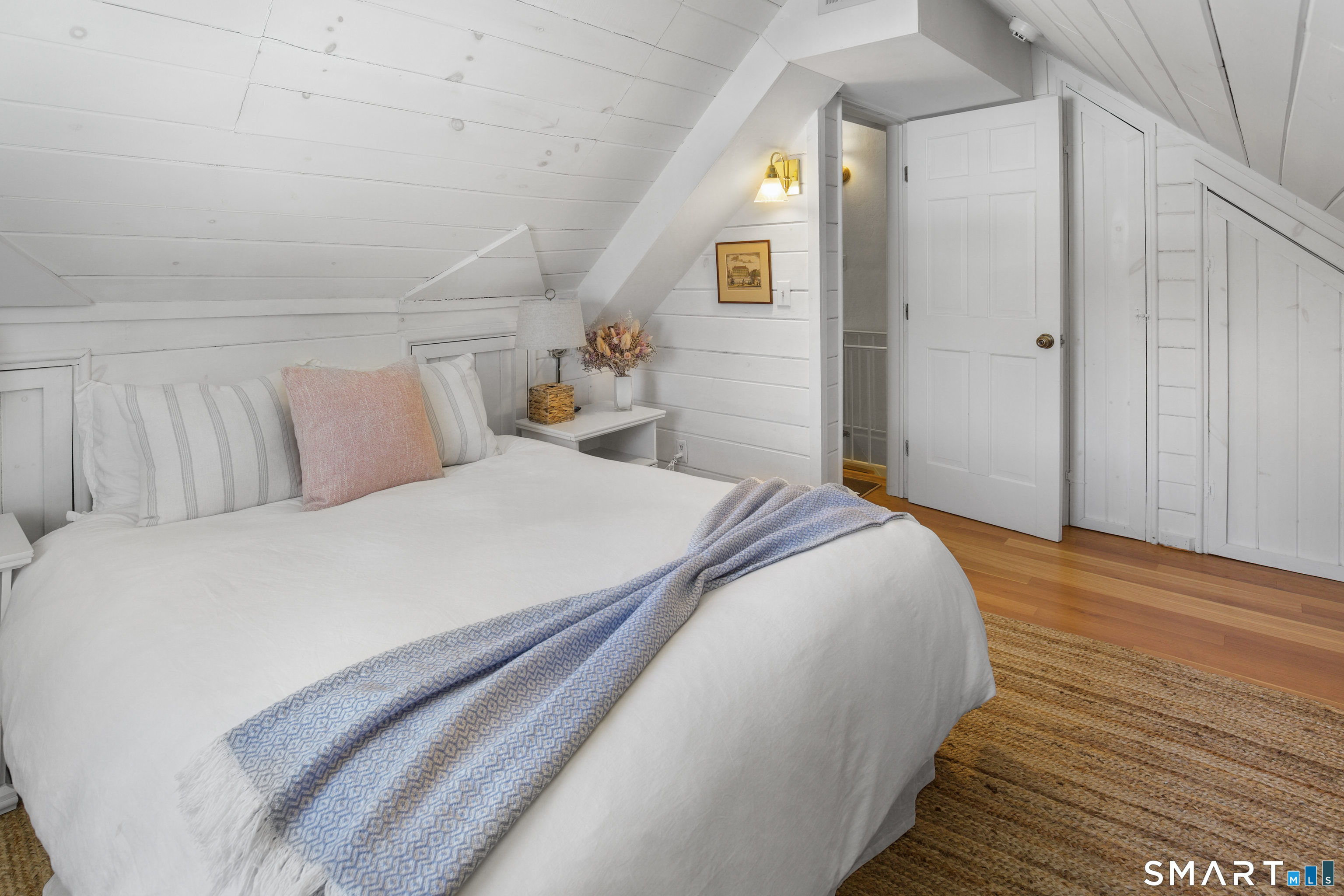 10 Charcoal Hill Road