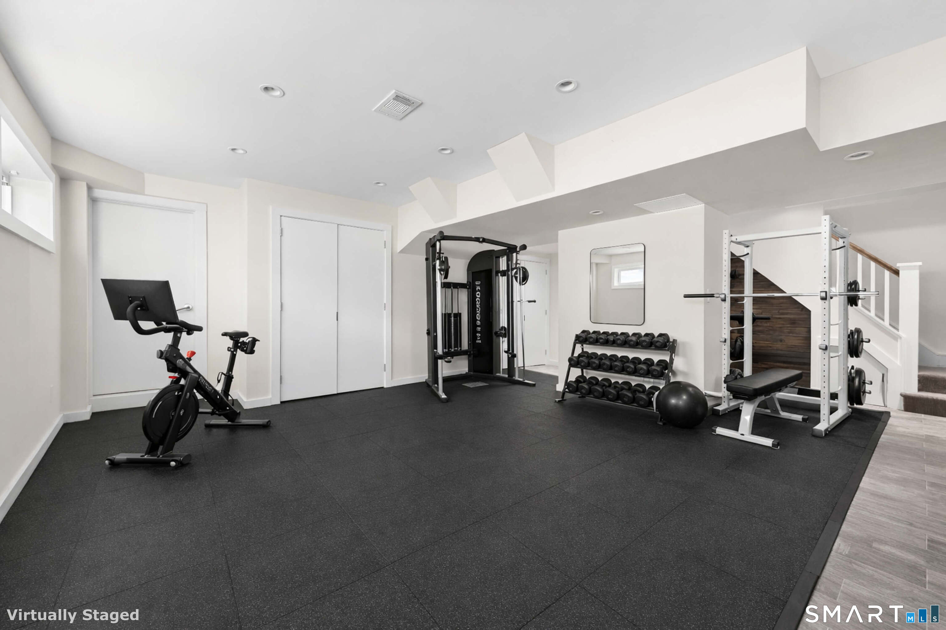 29 Hunting Ridge Road