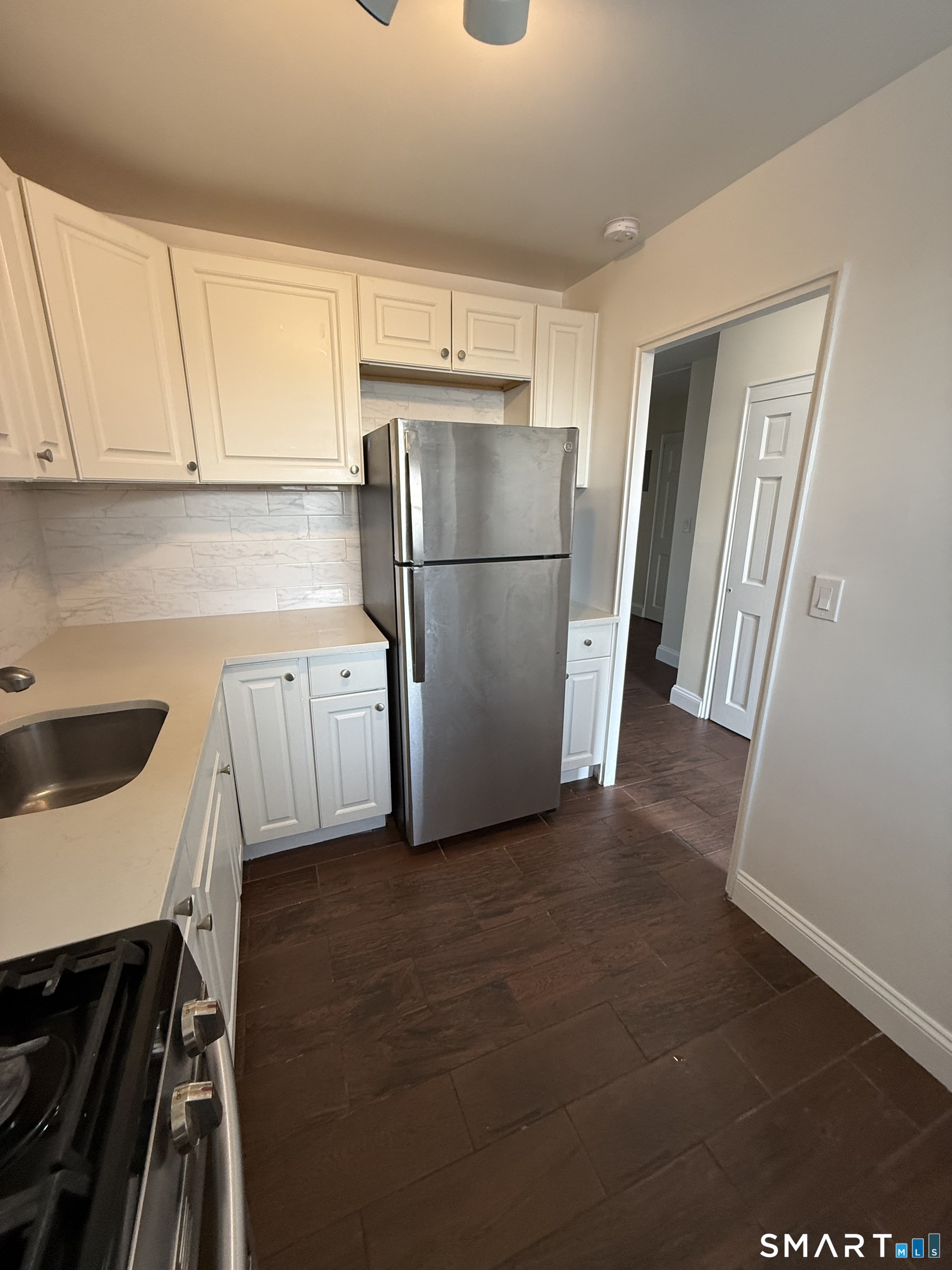 91 Strawberry Hill Avenue APT 624