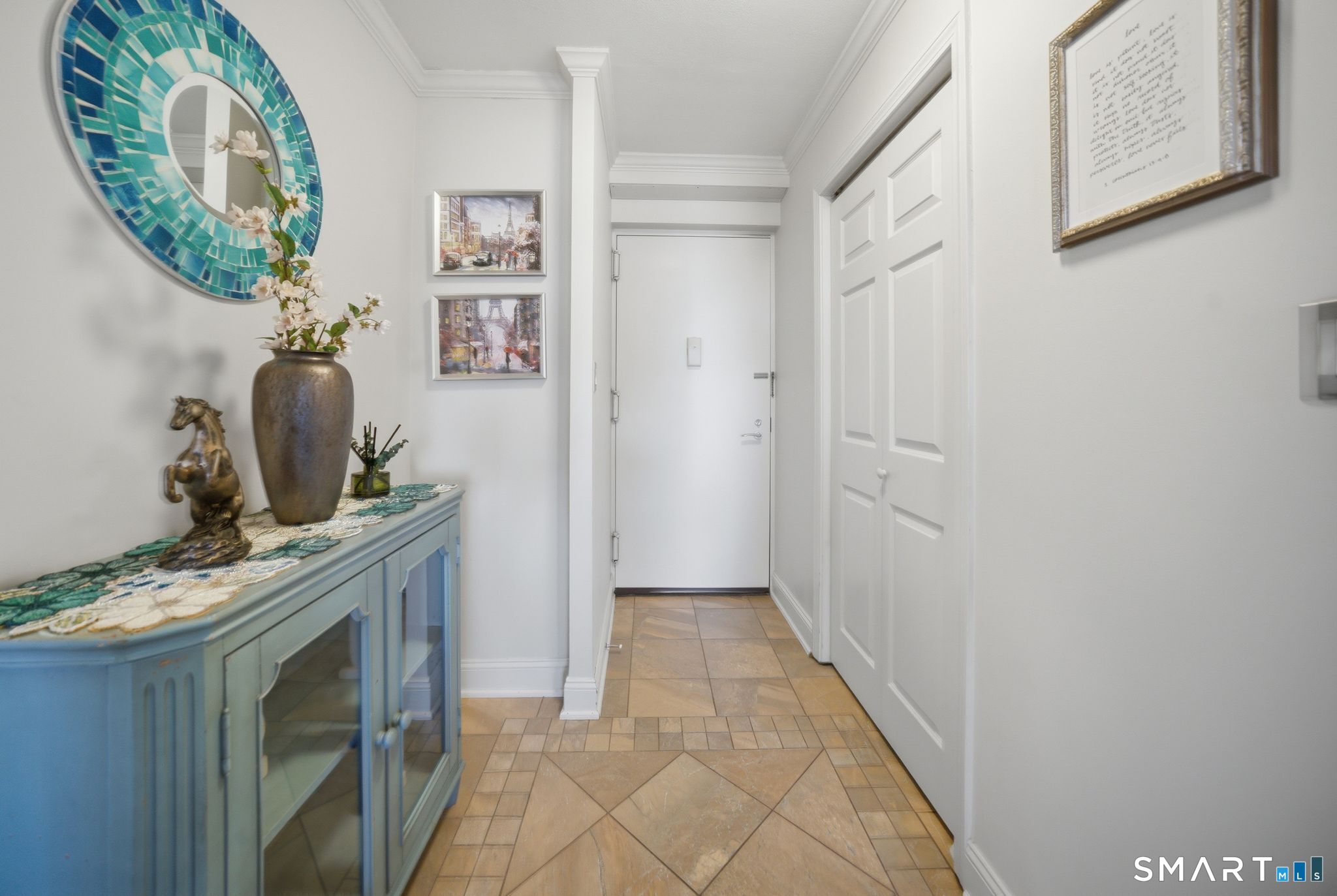 1 Gold Street 17D&E