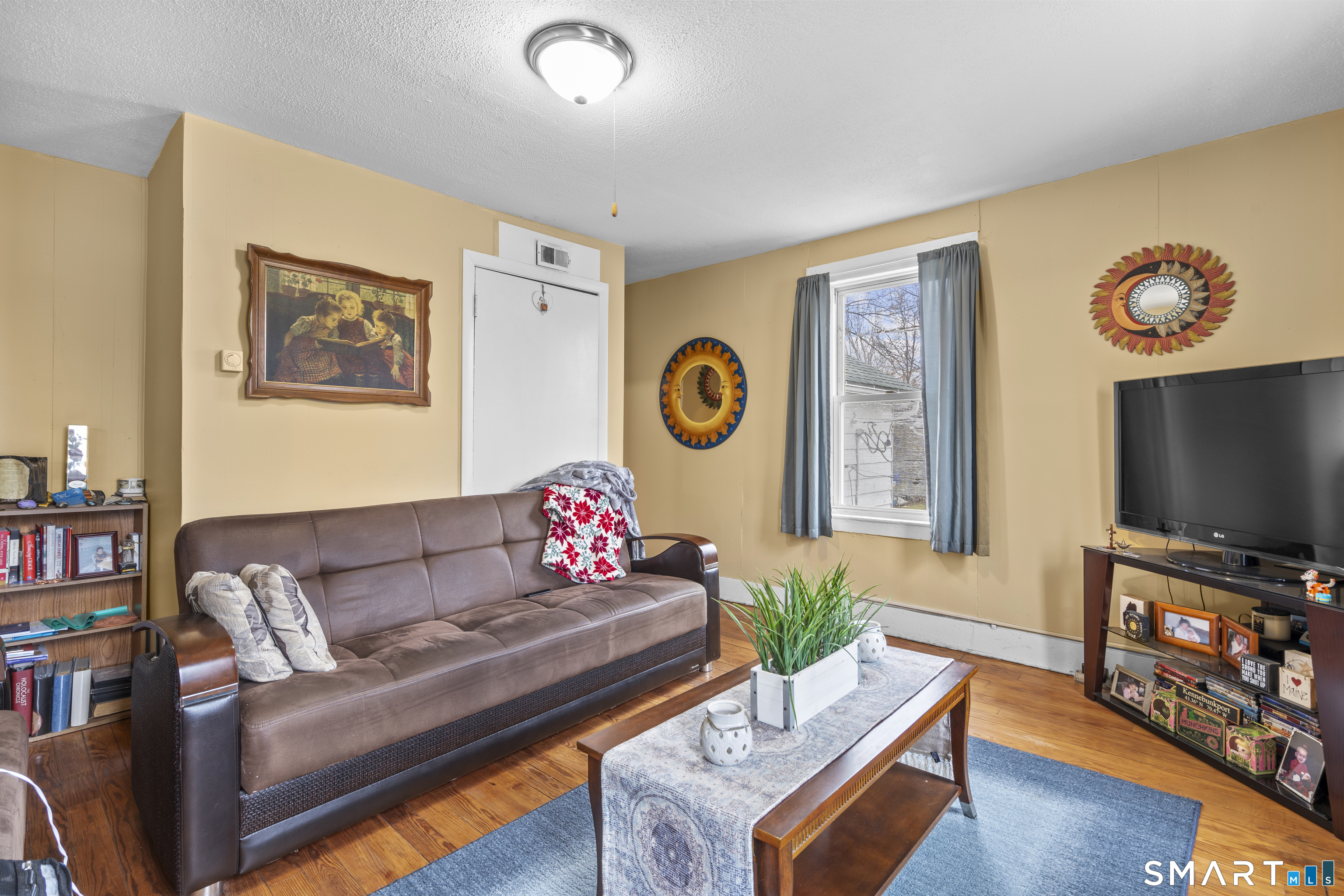 148 Pleasant Street