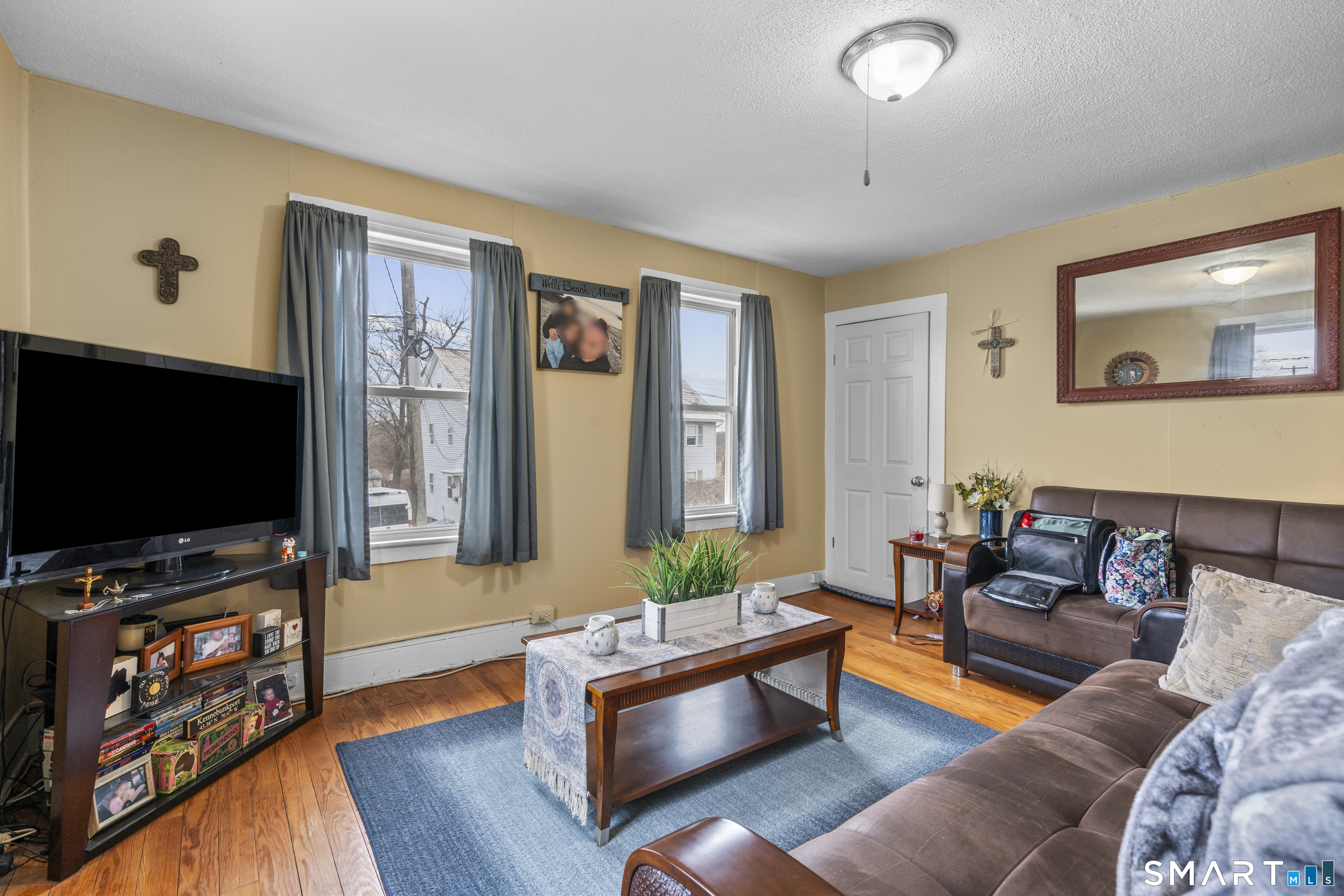 148 Pleasant Street