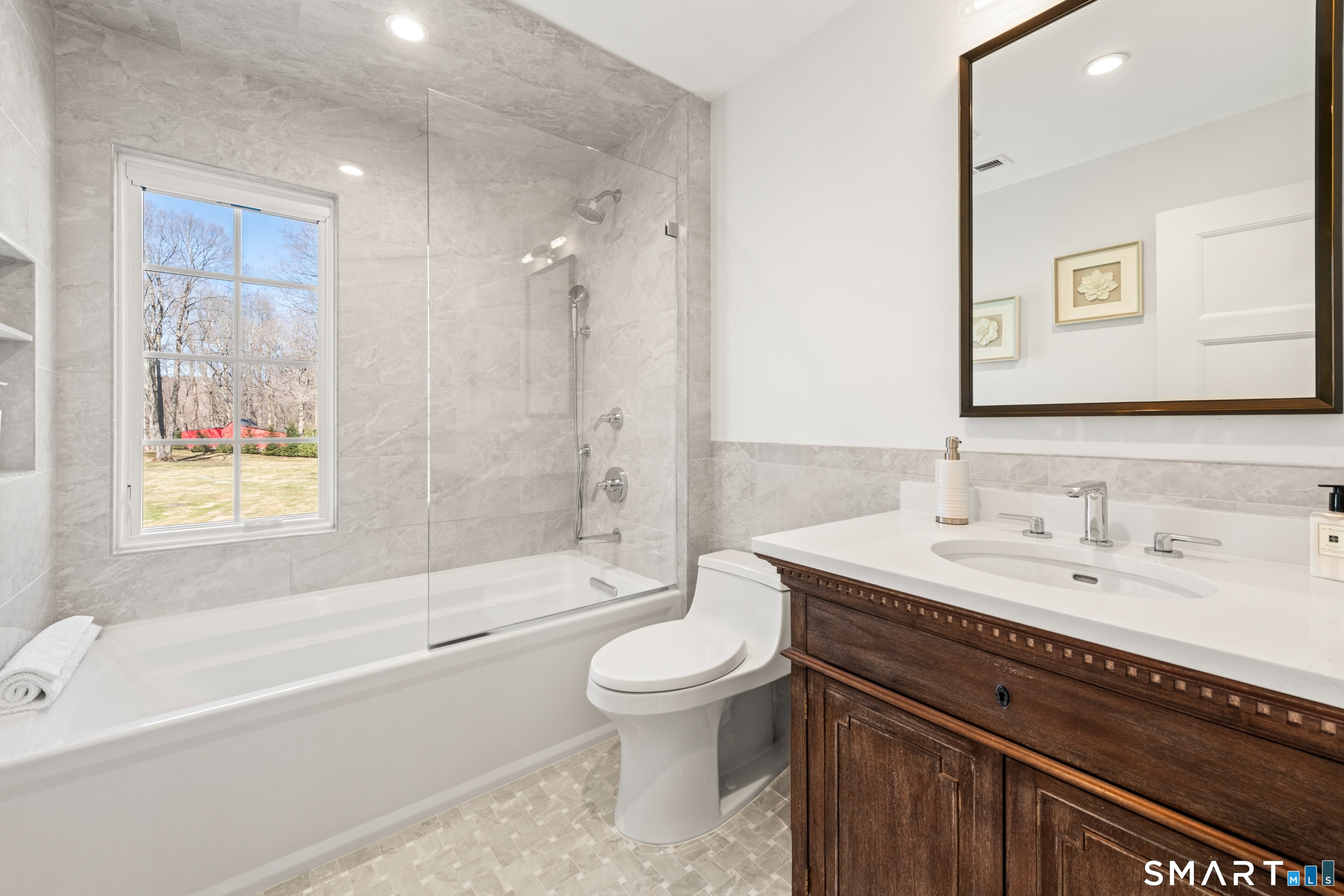 6 Carpenters Brook Road