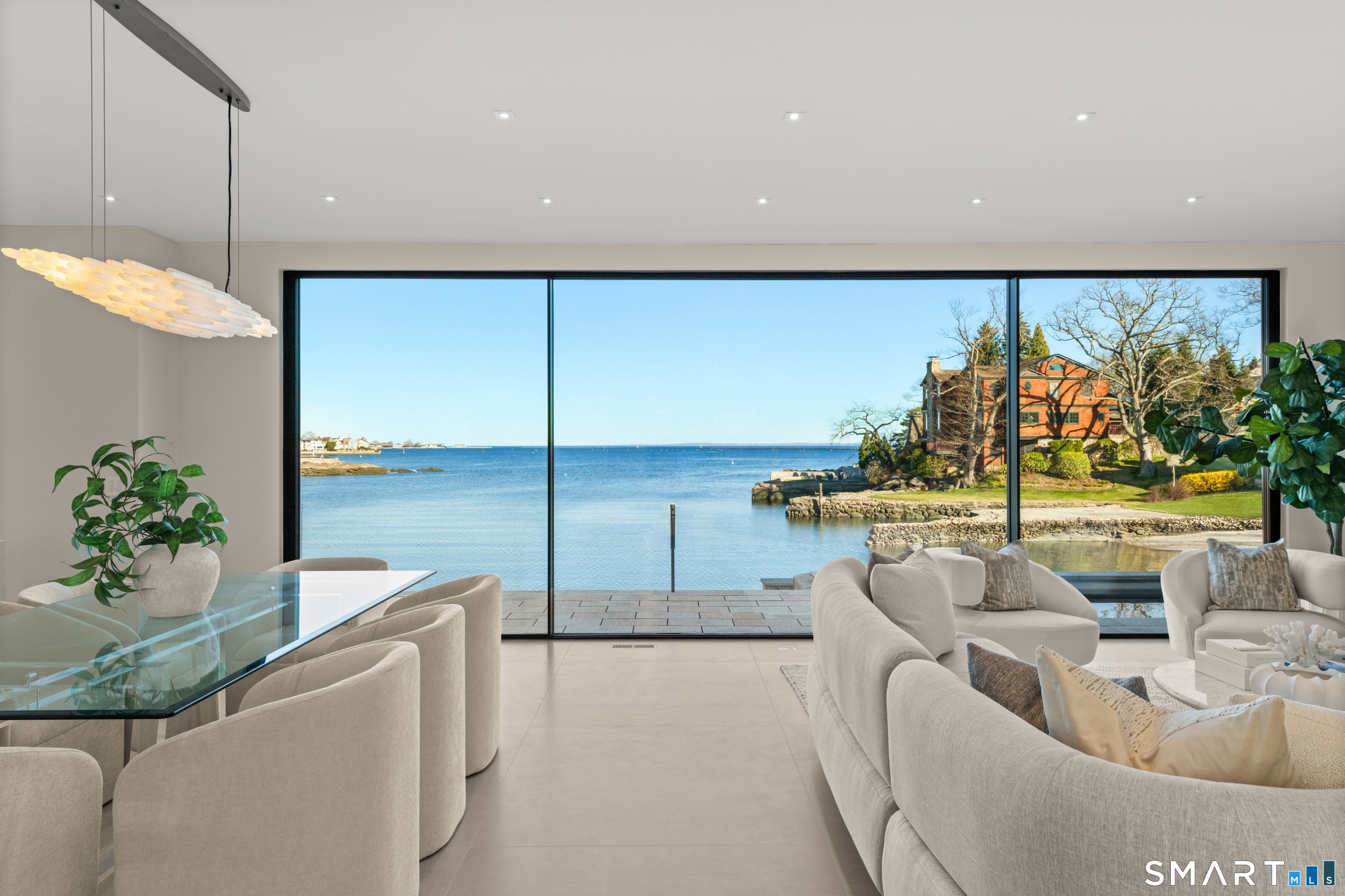 58 Shore Road