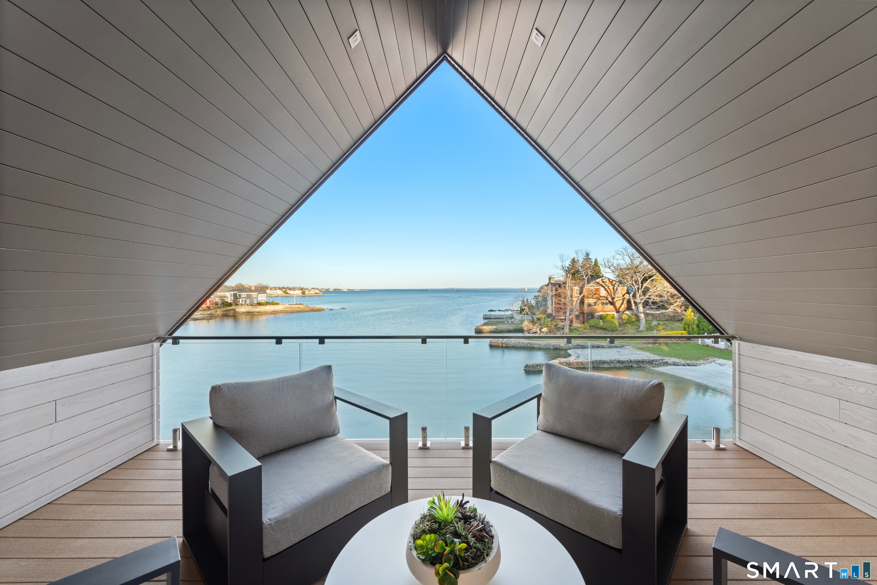 58 Shore Road