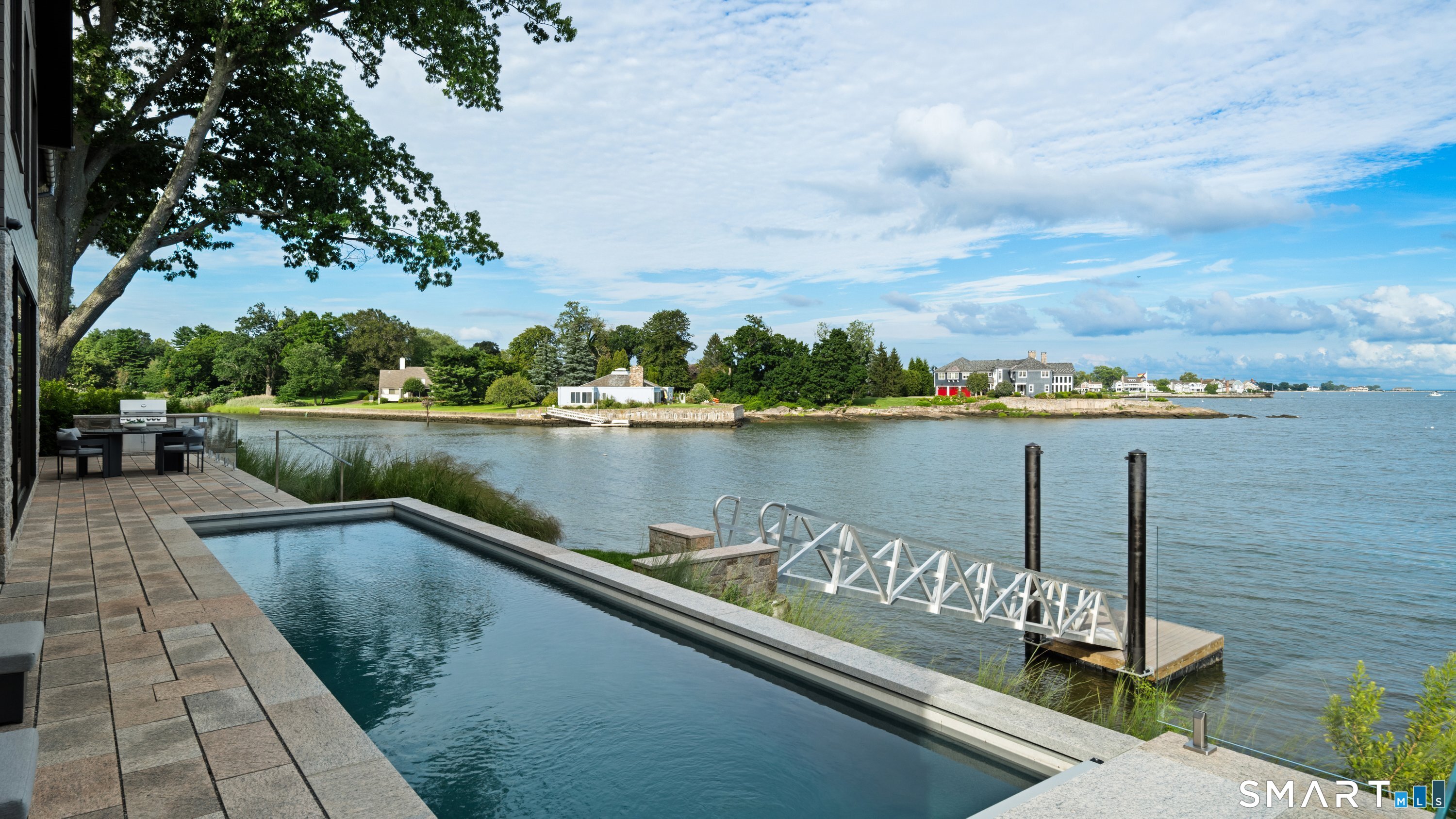 58 Shore Road