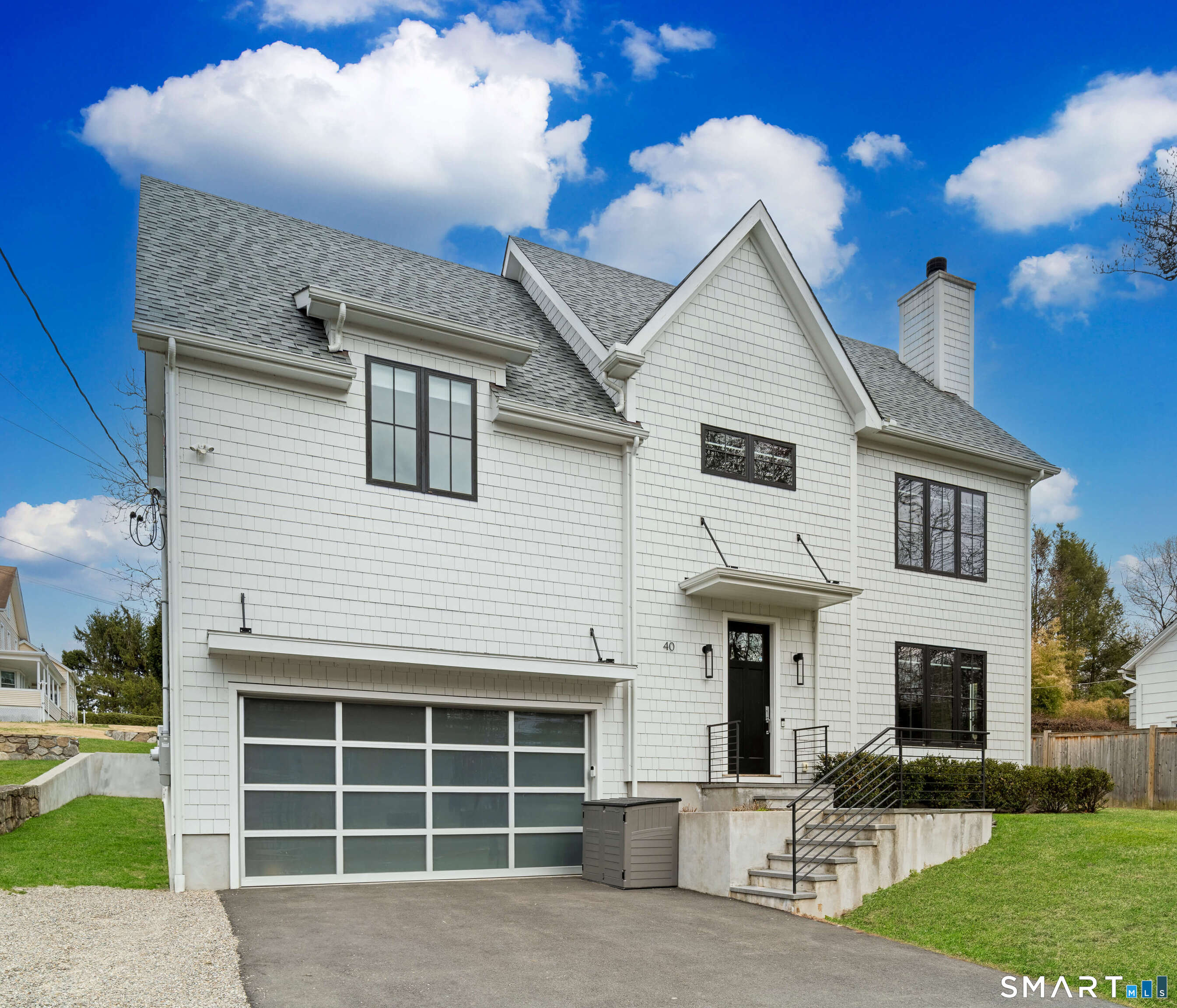 40 Richmondville Avenue