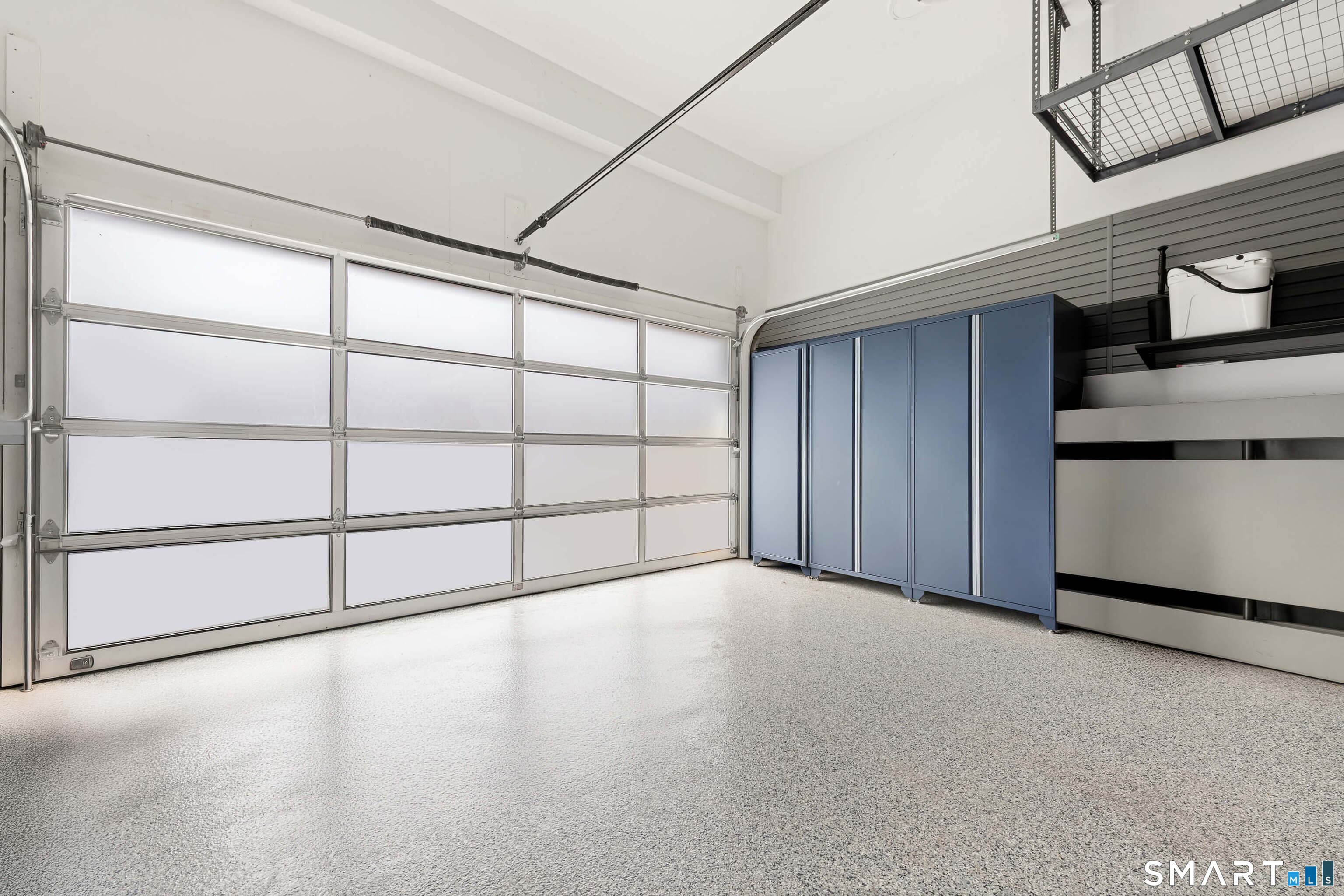 40 Richmondville Avenue