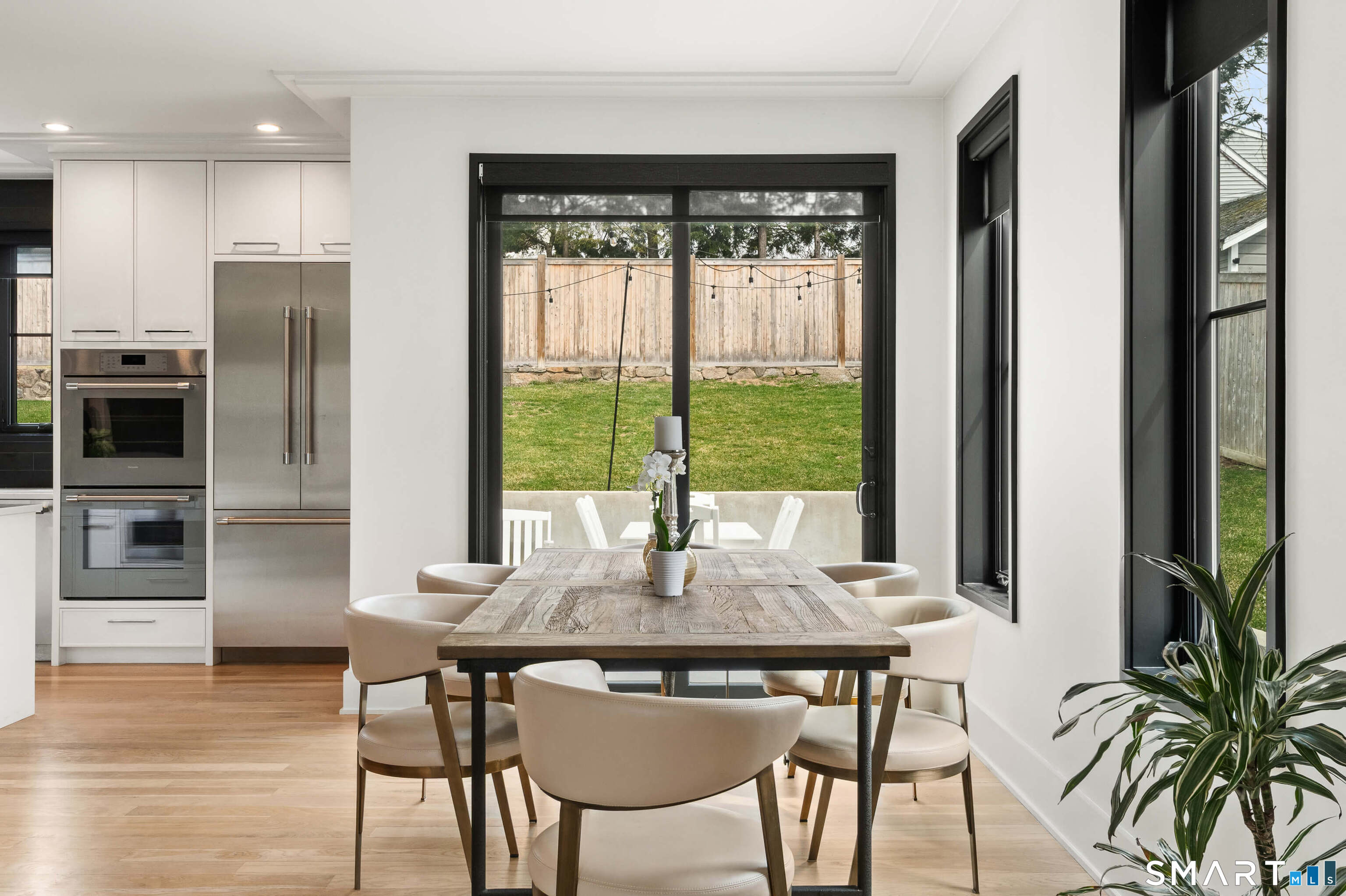 40 Richmondville Avenue