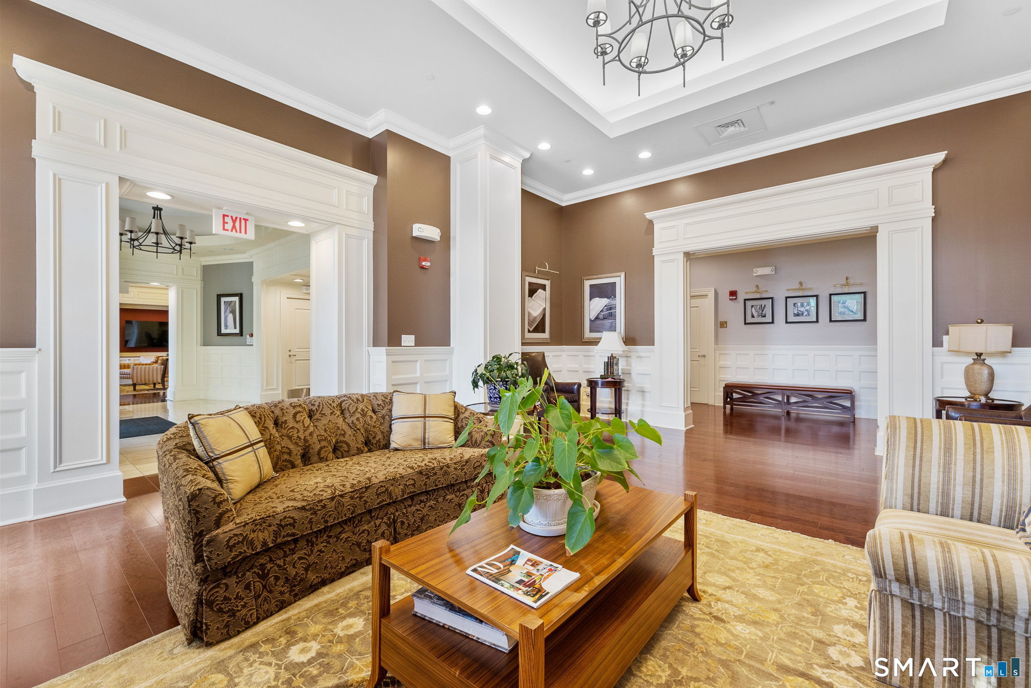 85 Memorial Road 205