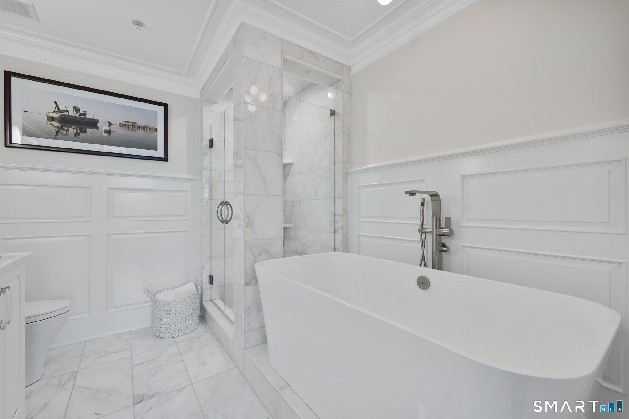 85 Memorial Road 205