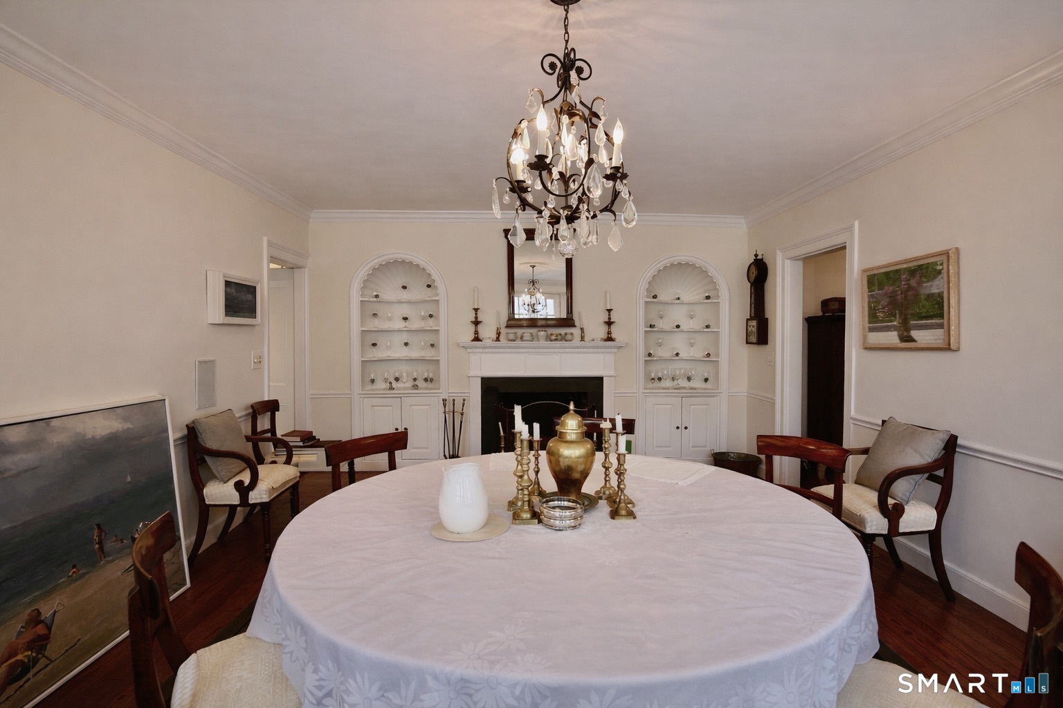 11 Clapboard Hill Road