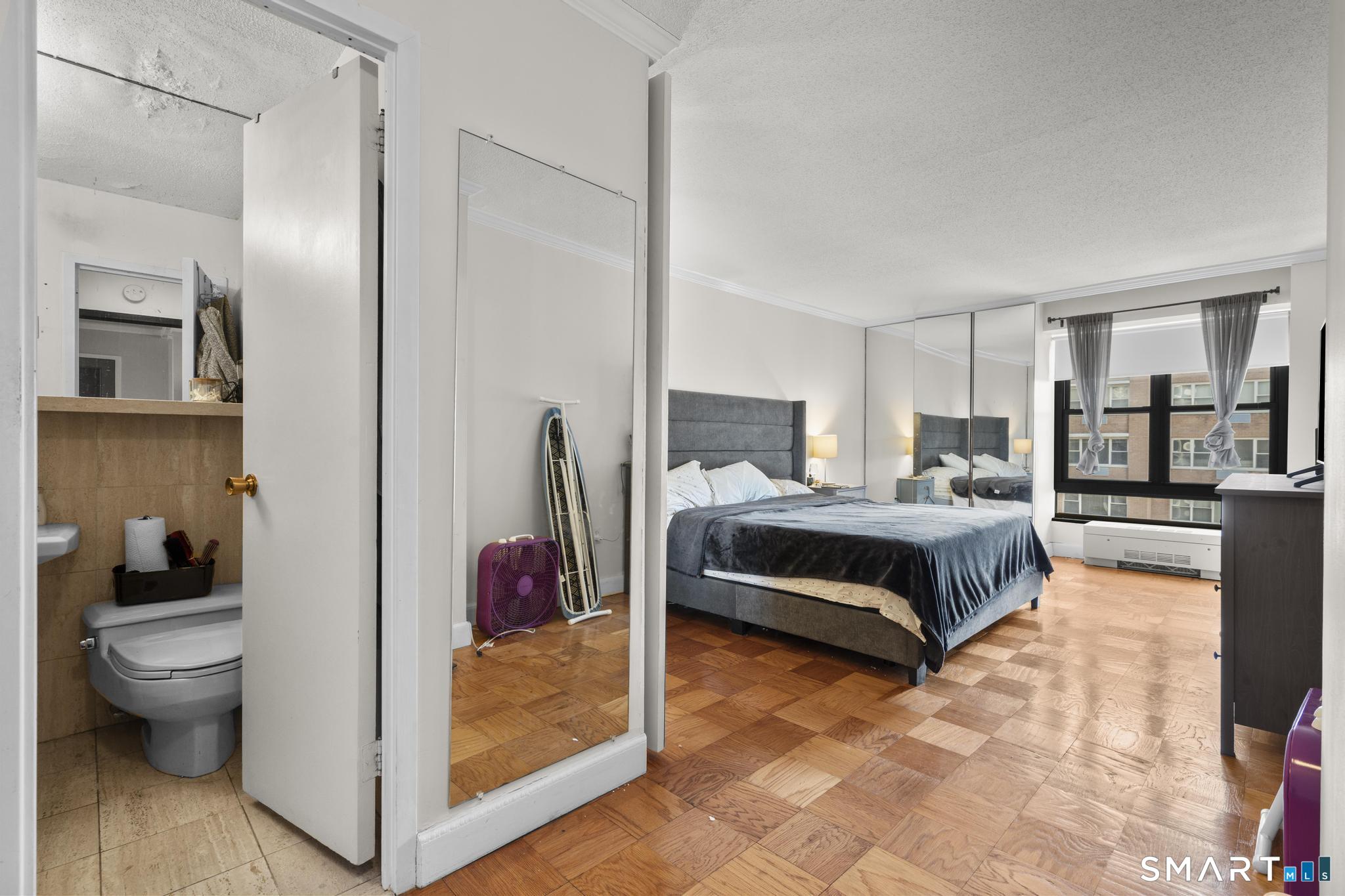 44 Strawberry Hill Avenue 8K